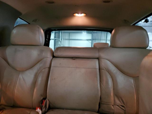 Photo 9 VIN: 1GKEK13T21J142815 - GMC YUKON 