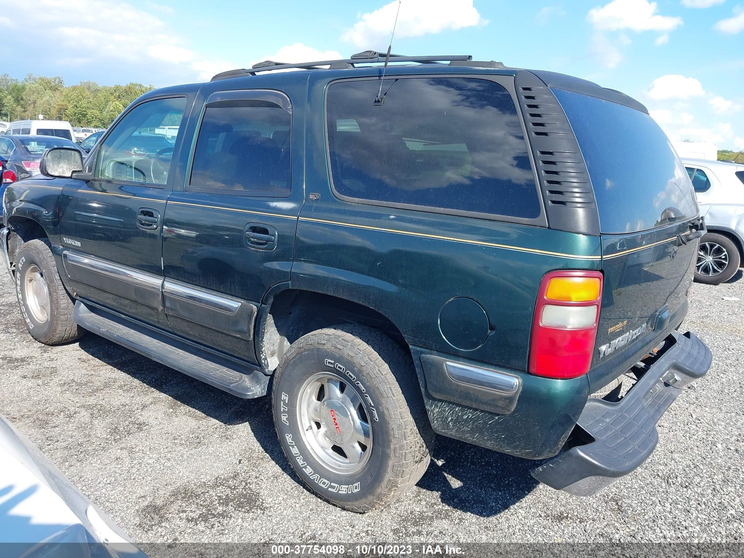 Photo 2 VIN: 1GKEK13T21J294156 - GMC YUKON 