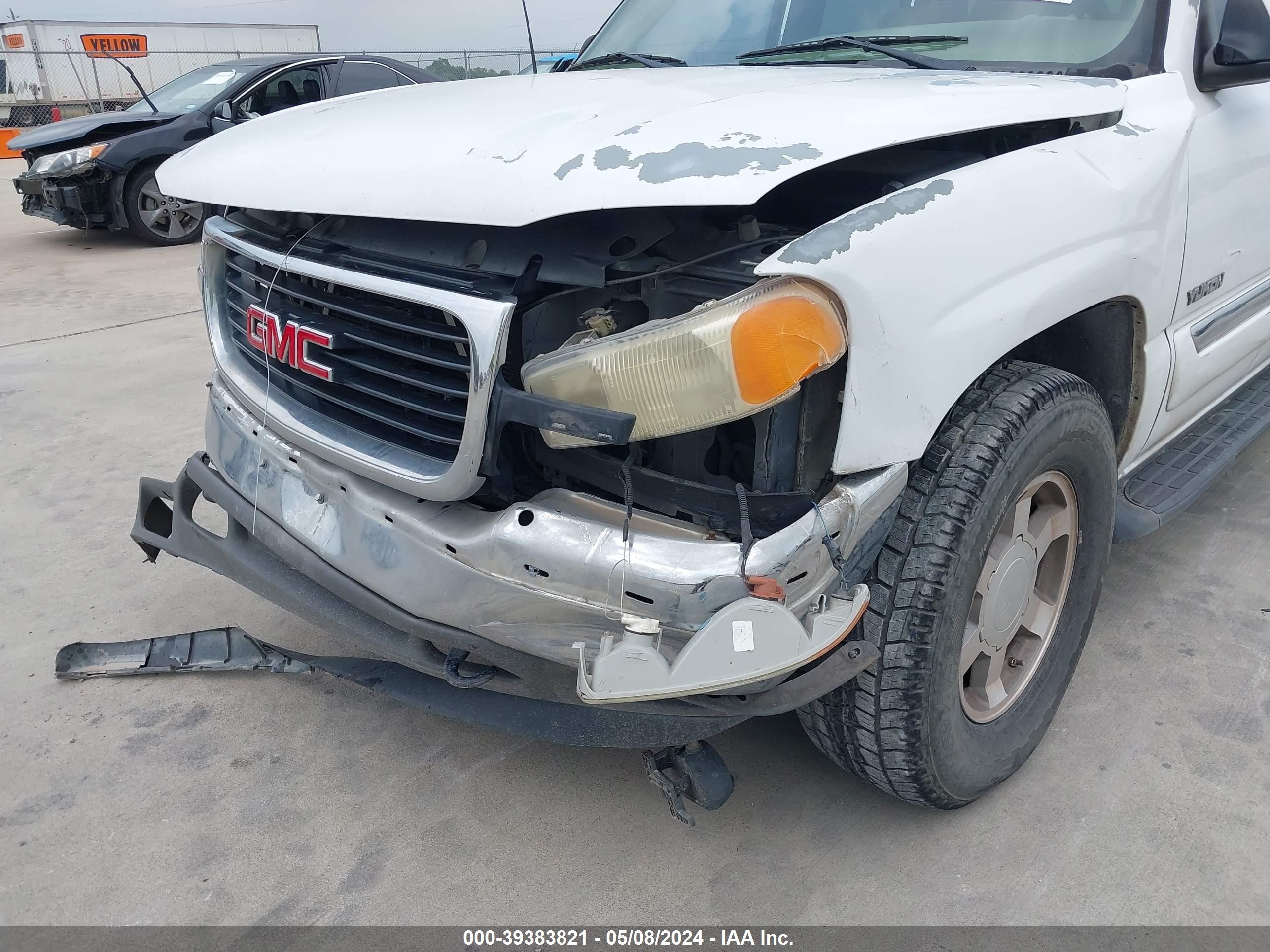 Photo 5 VIN: 1GKEK13T26J111202 - GMC YUKON 