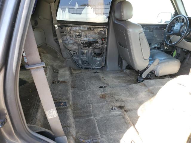 Photo 10 VIN: 1GKEK13T31J160045 - GMC YUKON 