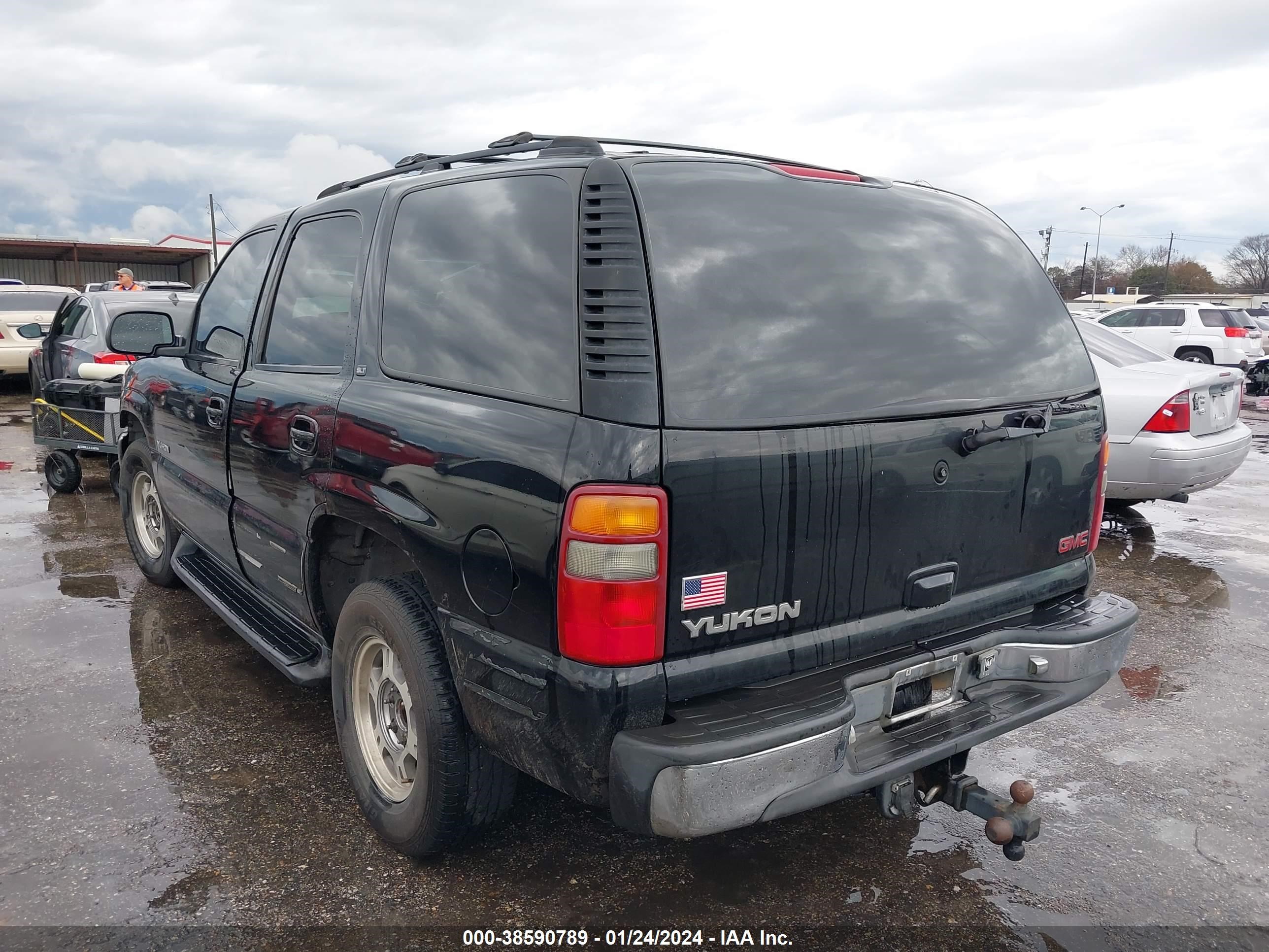 Photo 2 VIN: 1GKEK13T51J163514 - GMC YUKON 