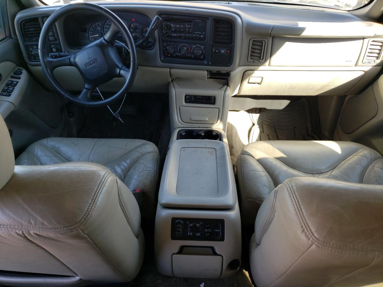 Photo 7 VIN: 1GKEK13T51J307028 - GMC YUKON 