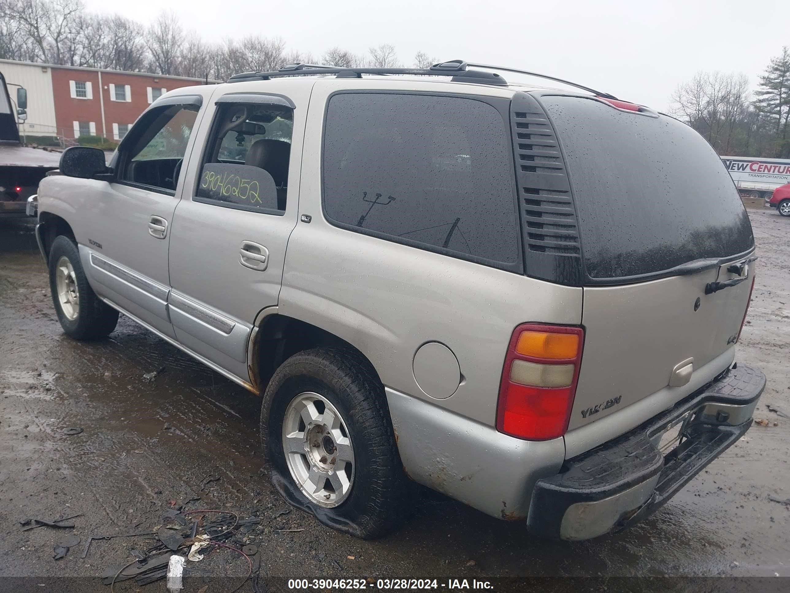 Photo 2 VIN: 1GKEK13T54J332354 - GMC YUKON 