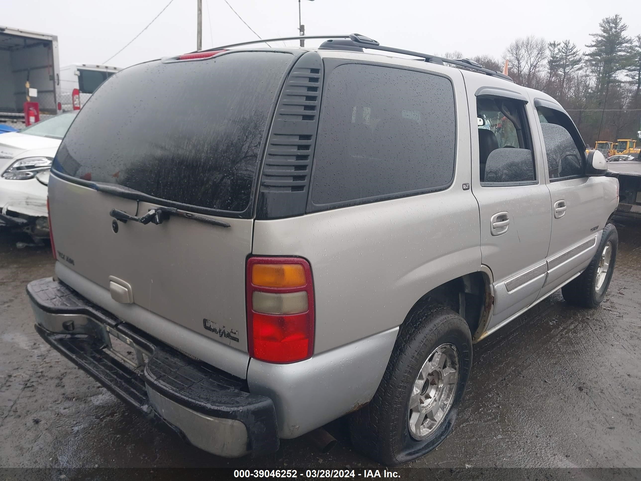 Photo 3 VIN: 1GKEK13T54J332354 - GMC YUKON 