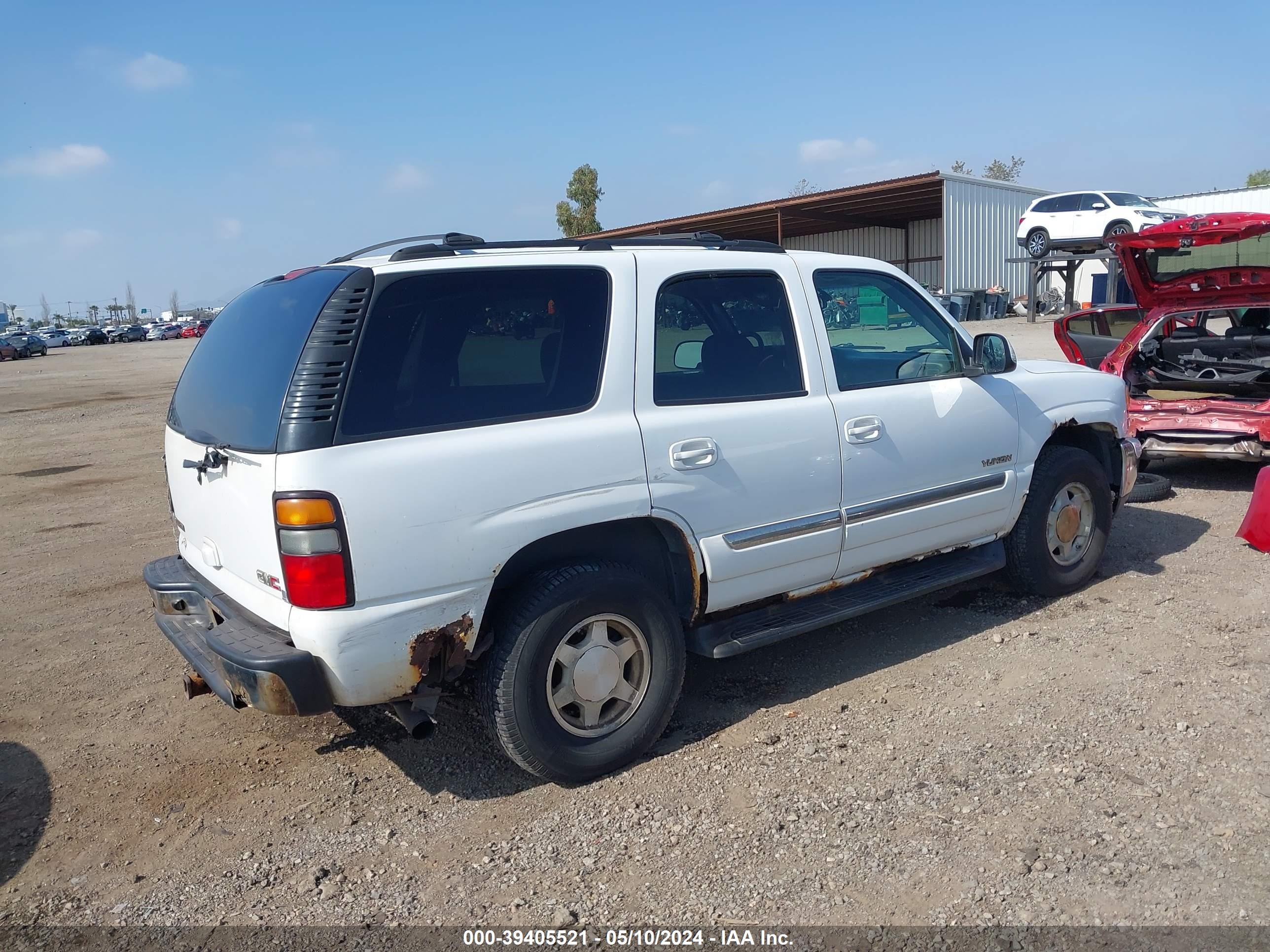 Photo 3 VIN: 1GKEK13T55J129336 - GMC YUKON 