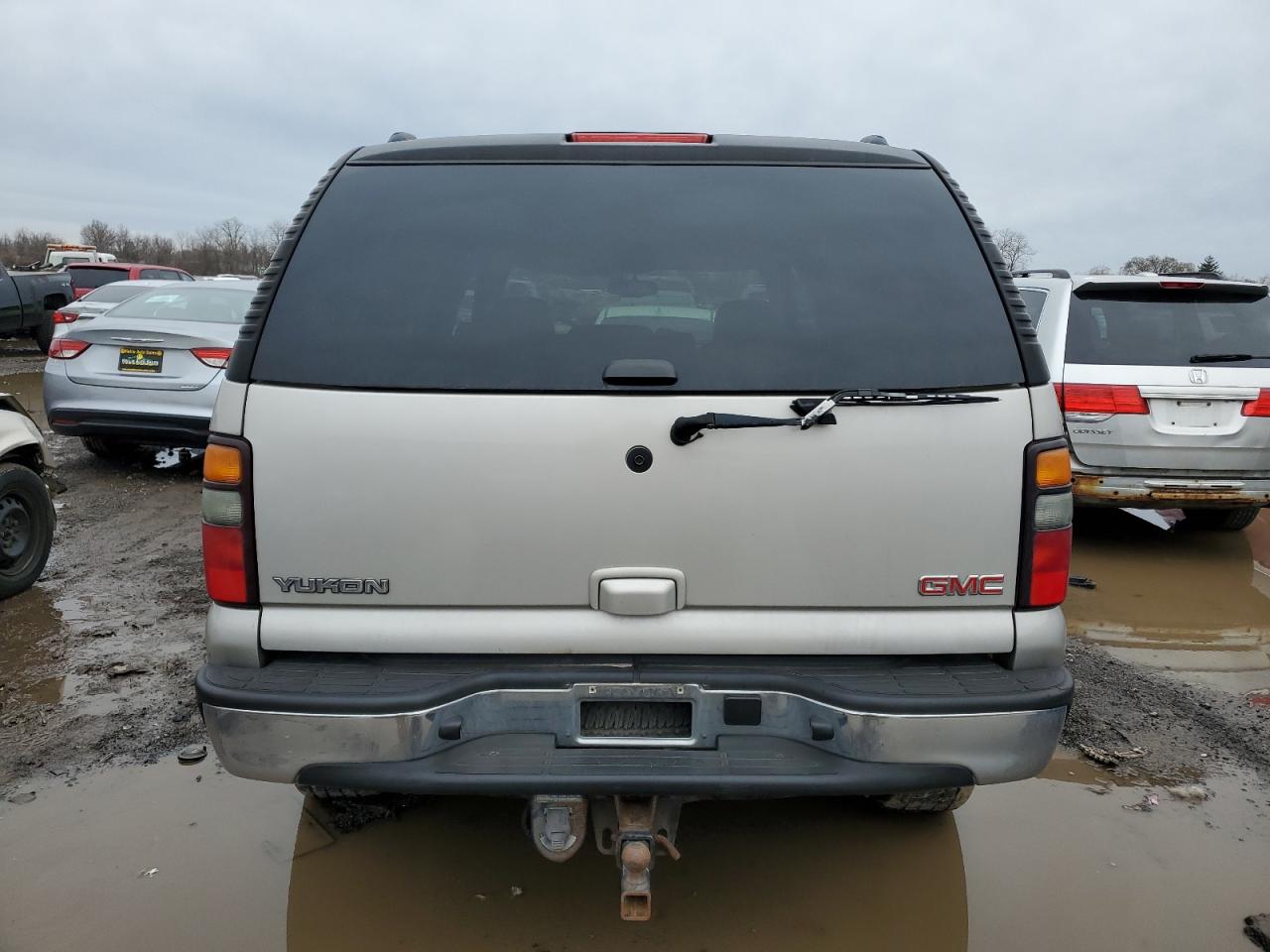 Photo 5 VIN: 1GKEK13T56R117092 - GMC YUKON 