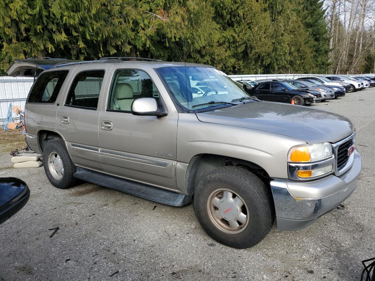 Photo 3 VIN: 1GKEK13T71J279605 - GMC YUKON 