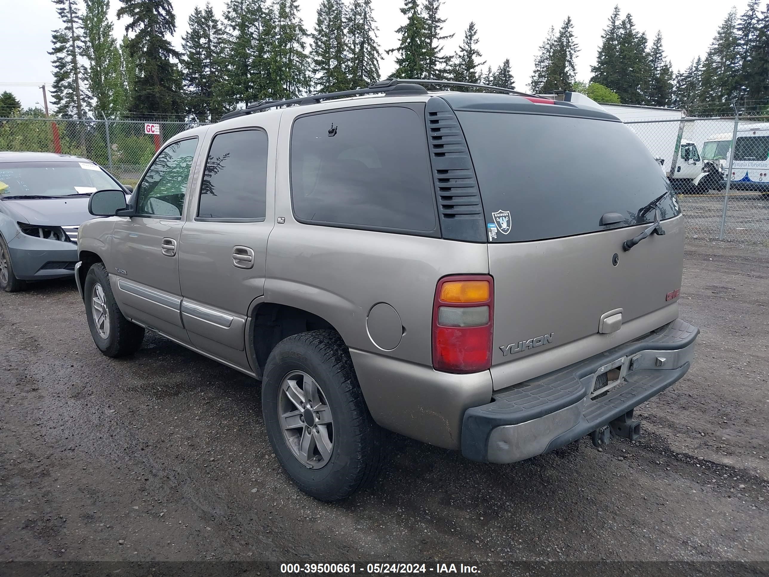 Photo 2 VIN: 1GKEK13T81J125873 - GMC YUKON 