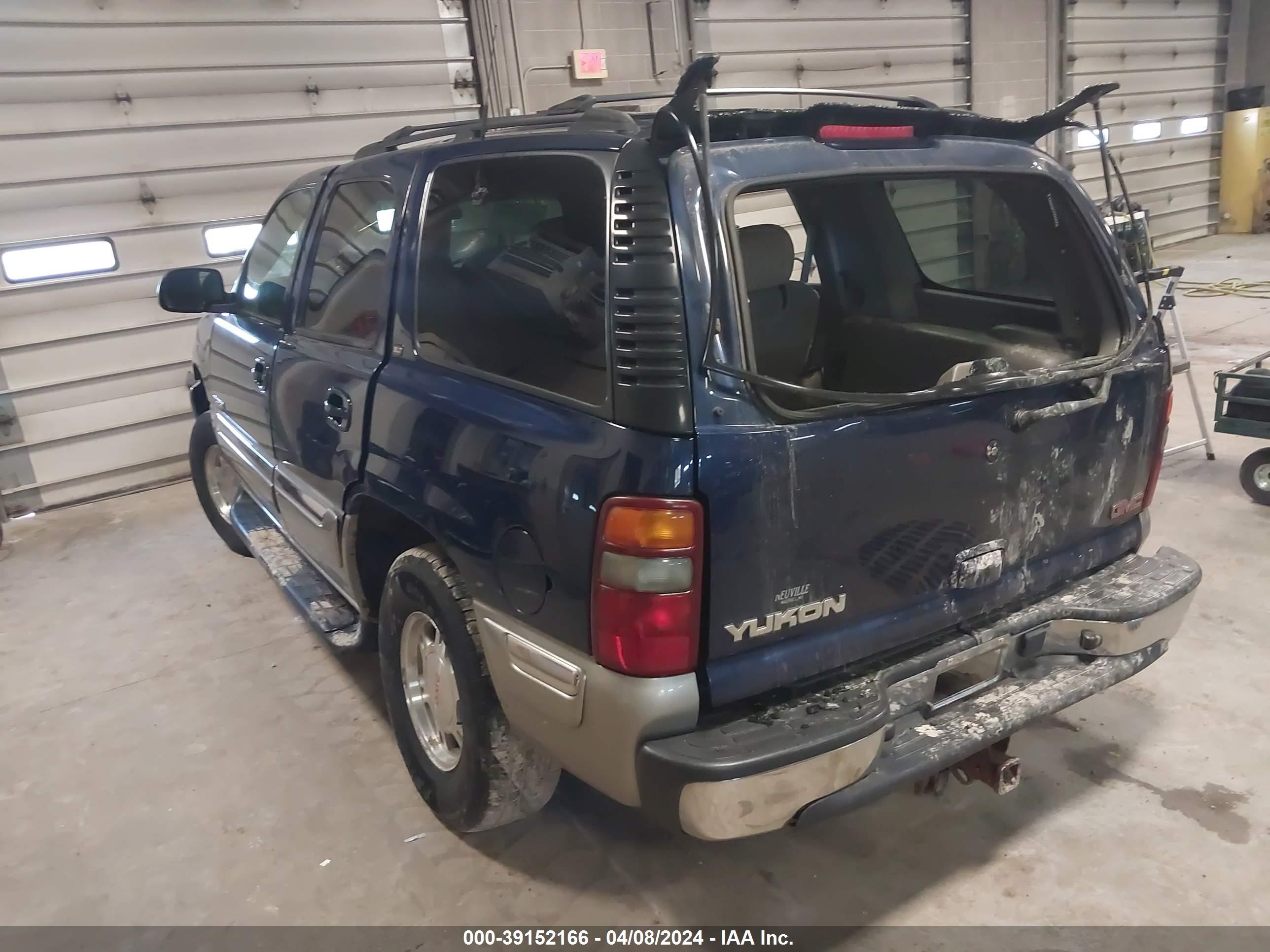 Photo 2 VIN: 1GKEK13T9YJ105738 - GMC YUKON 