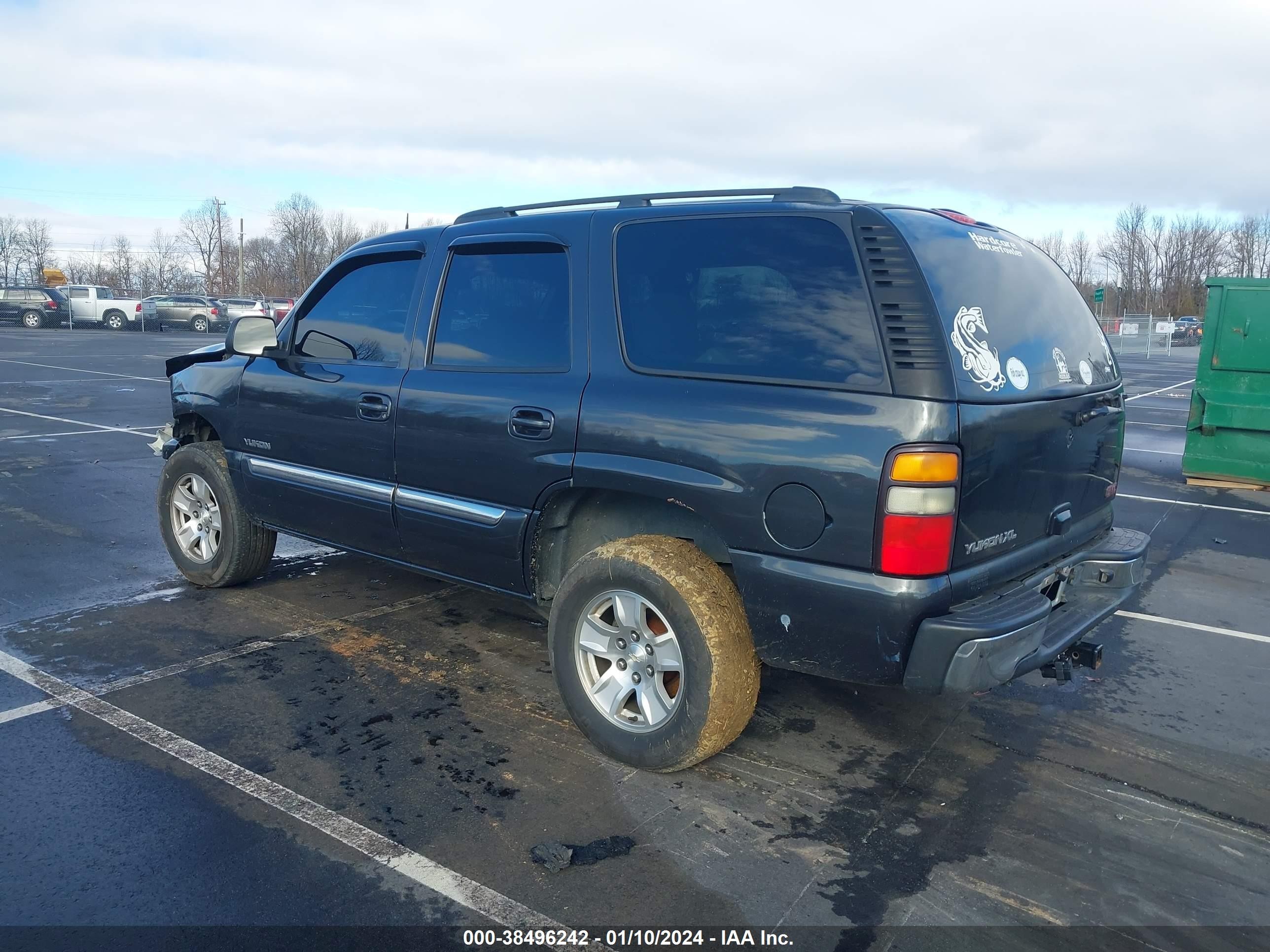 Photo 2 VIN: 1GKEK13TX5J259709 - GMC YUKON 