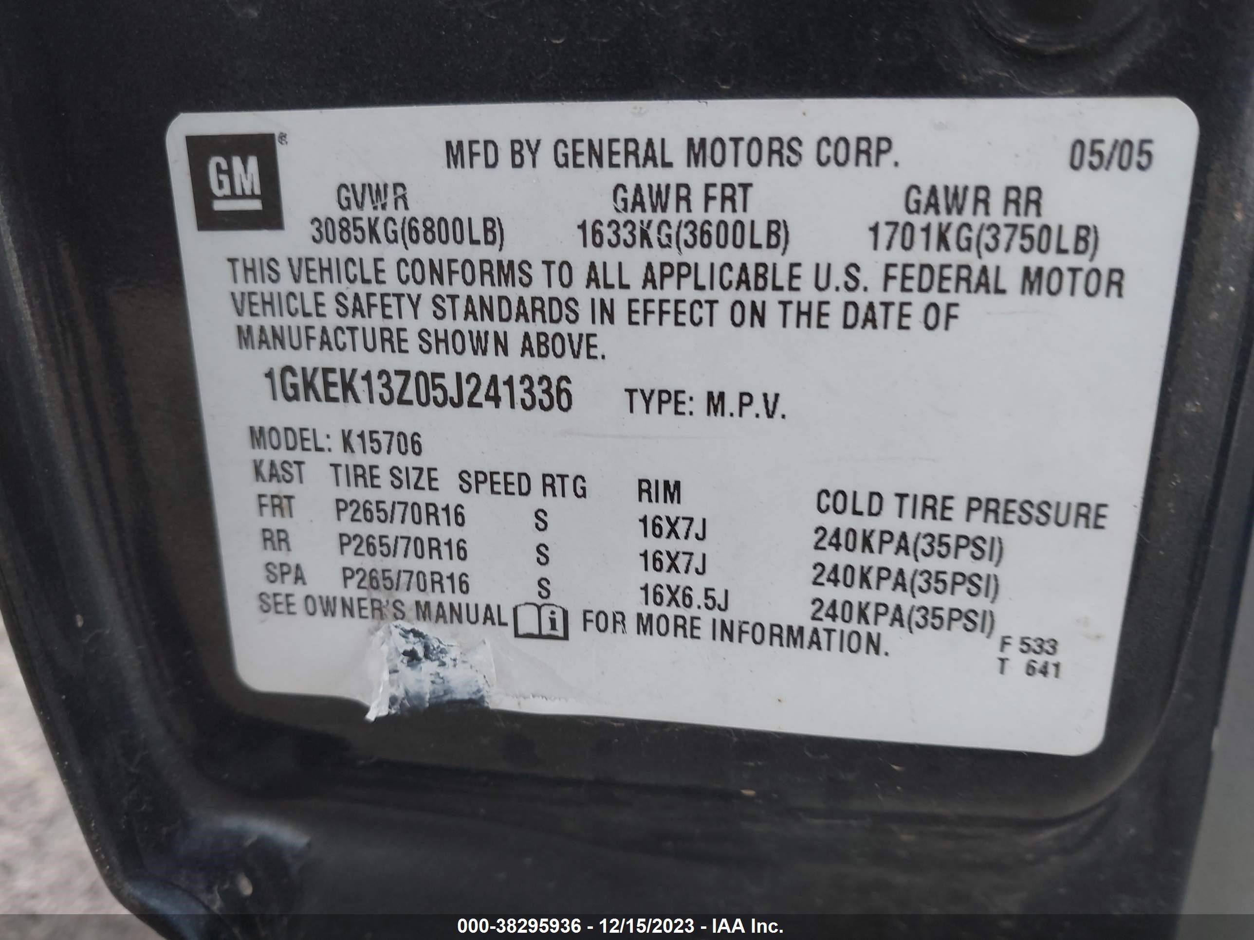 Photo 8 VIN: 1GKEK13Z05J241336 - GMC YUKON 