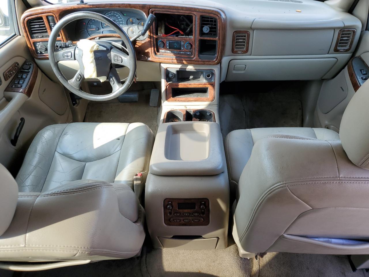 Photo 7 VIN: 1GKEK13Z14R137468 - GMC YUKON 