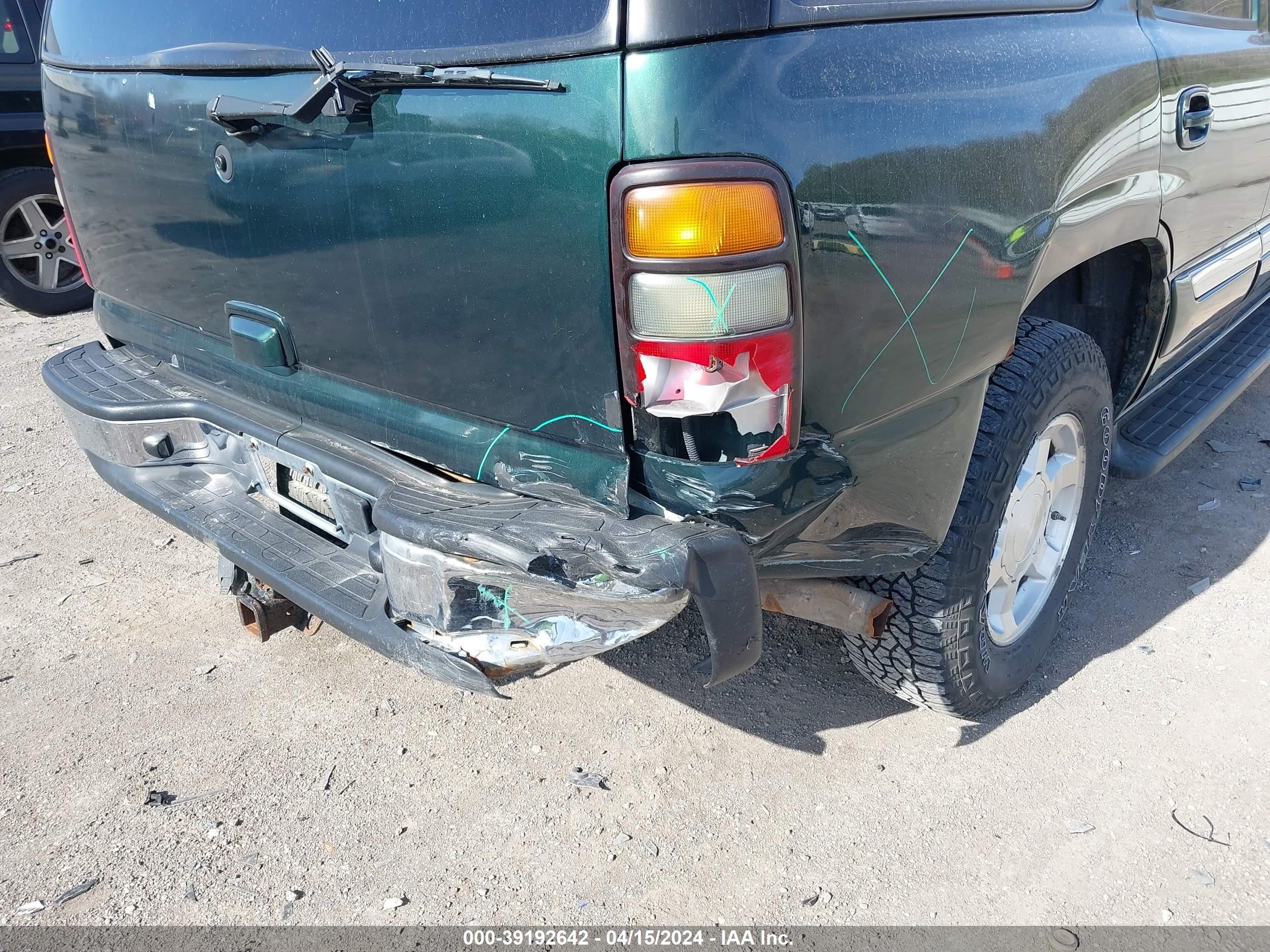 Photo 5 VIN: 1GKEK13Z24J218591 - GMC YUKON 