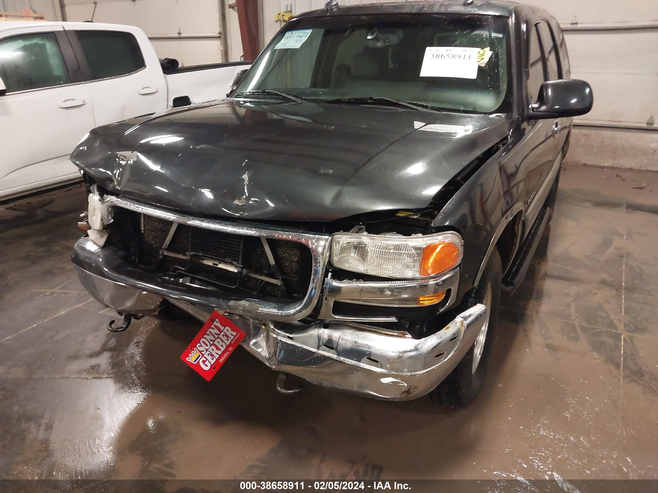 Photo 5 VIN: 1GKEK13Z73R115974 - GMC YUKON 