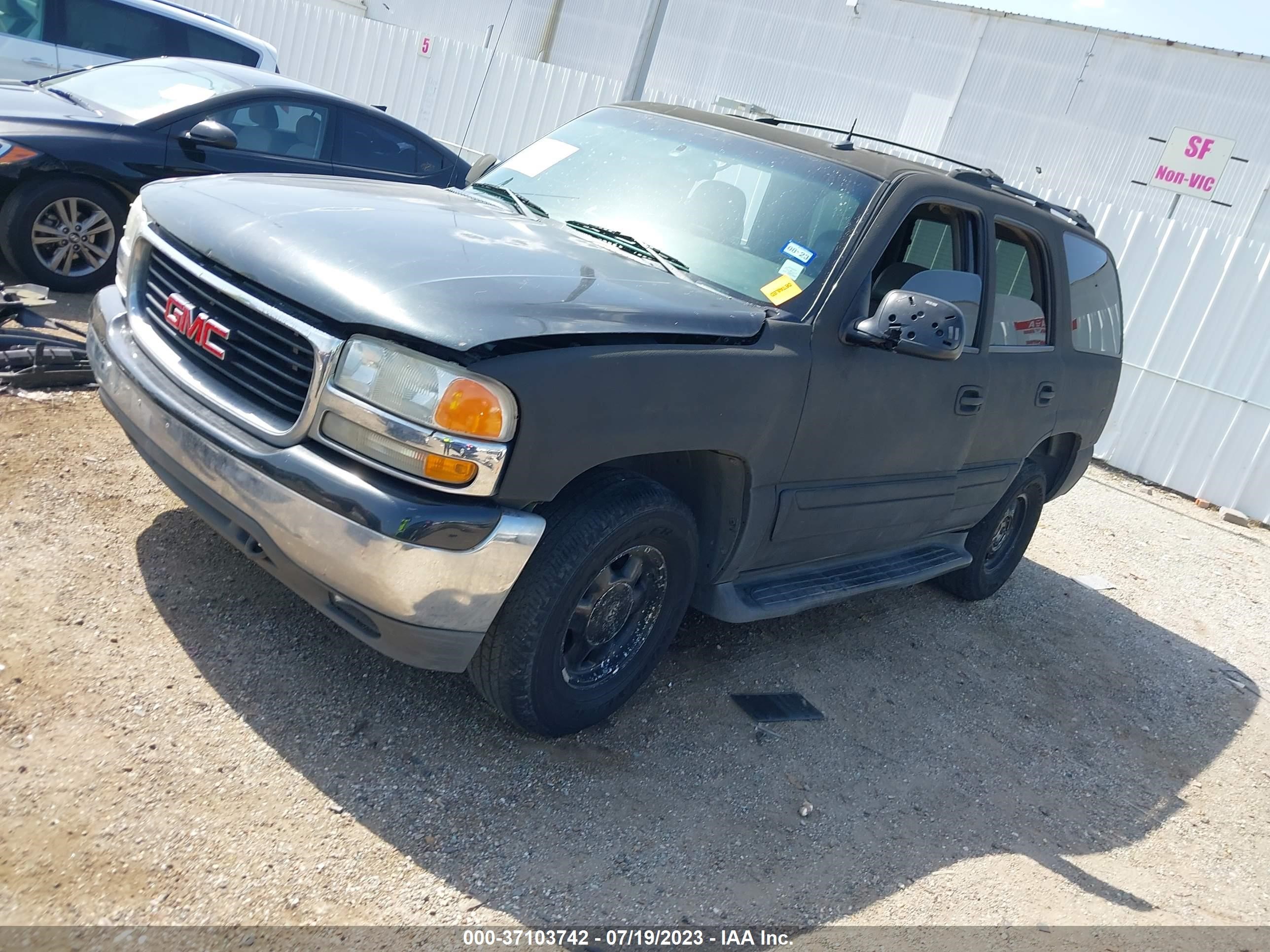 Photo 1 VIN: 1GKEK13ZX3J272221 - GMC YUKON 