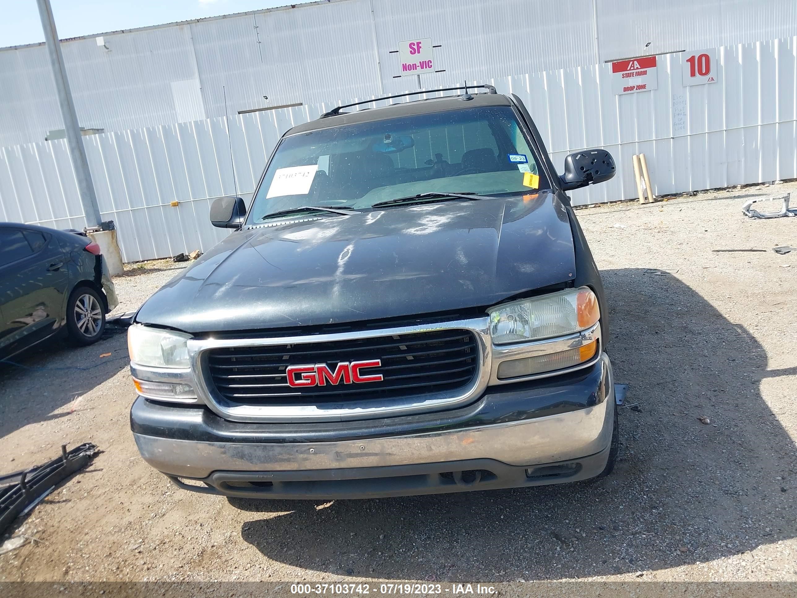 Photo 11 VIN: 1GKEK13ZX3J272221 - GMC YUKON 