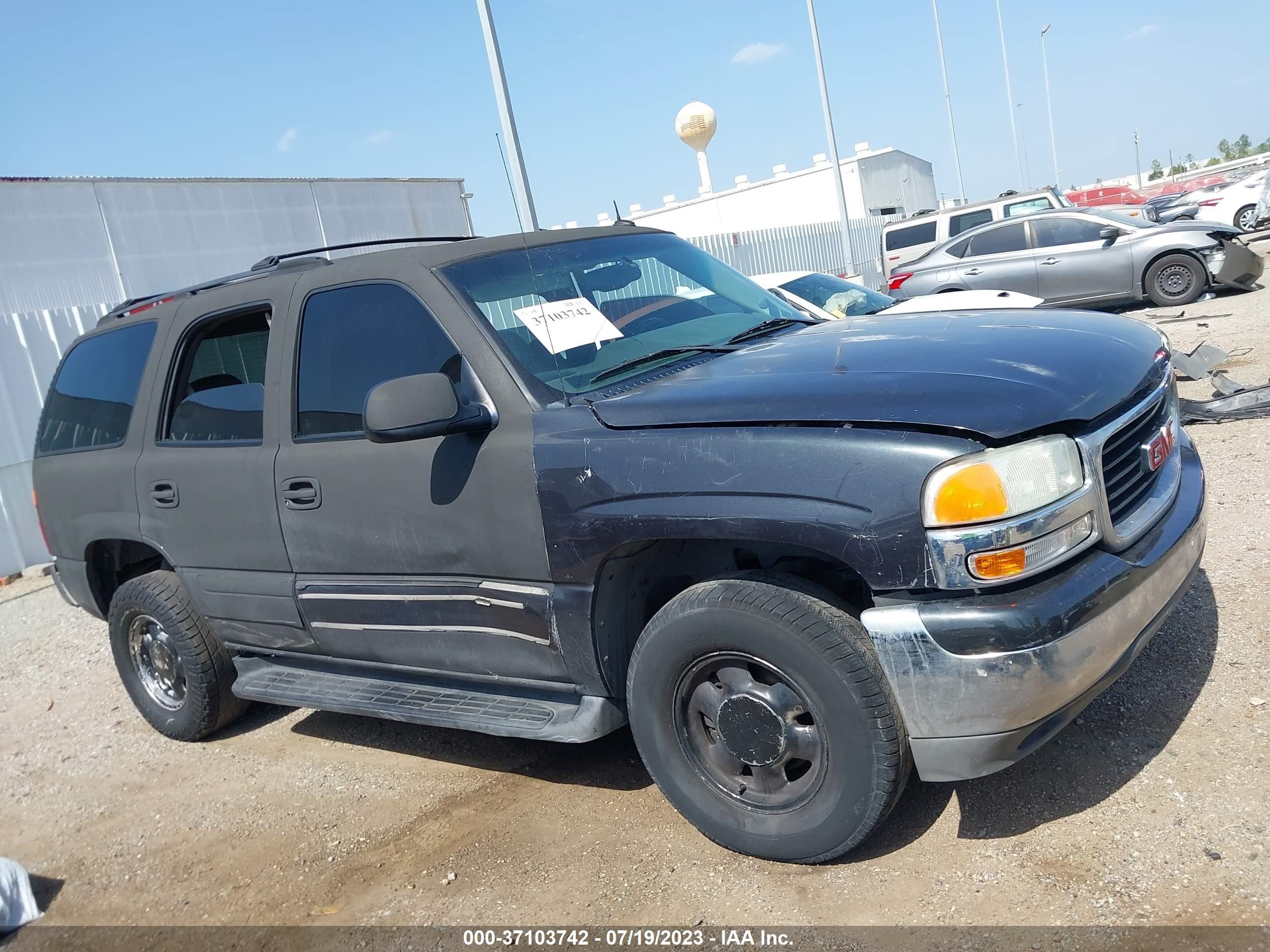 Photo 12 VIN: 1GKEK13ZX3J272221 - GMC YUKON 