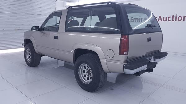 Photo 6 VIN: 1GKEK18K3SJ704951 - GMC YUKON 