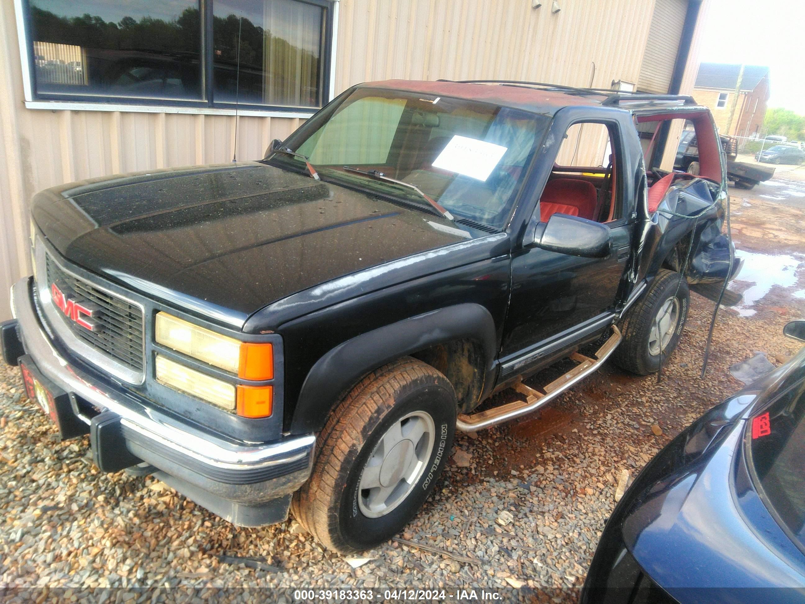 Photo 1 VIN: 1GKEK18SXRJ710790 - GMC YUKON 