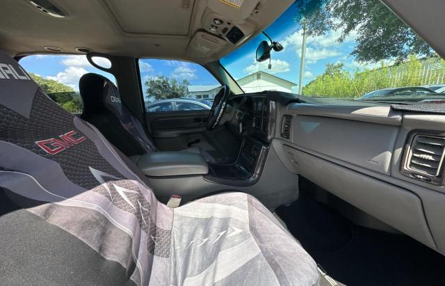 Photo 4 VIN: 1GKEK63U13J304149 - GMC YUKON 