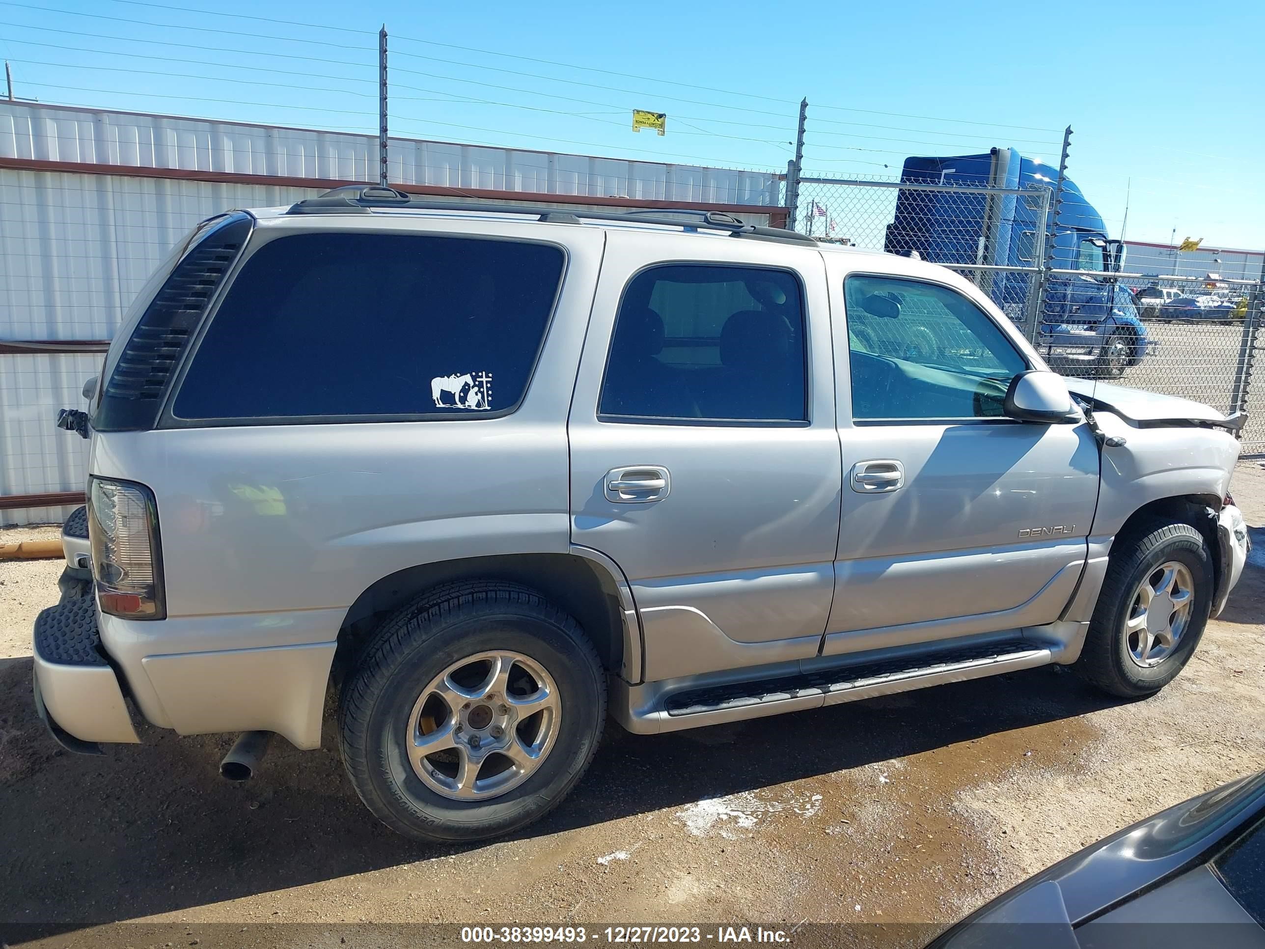 Photo 13 VIN: 1GKEK63U15J173369 - GMC YUKON 