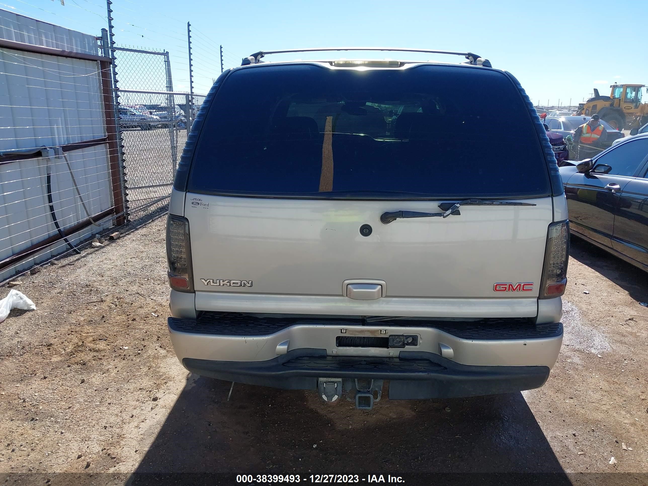 Photo 16 VIN: 1GKEK63U15J173369 - GMC YUKON 