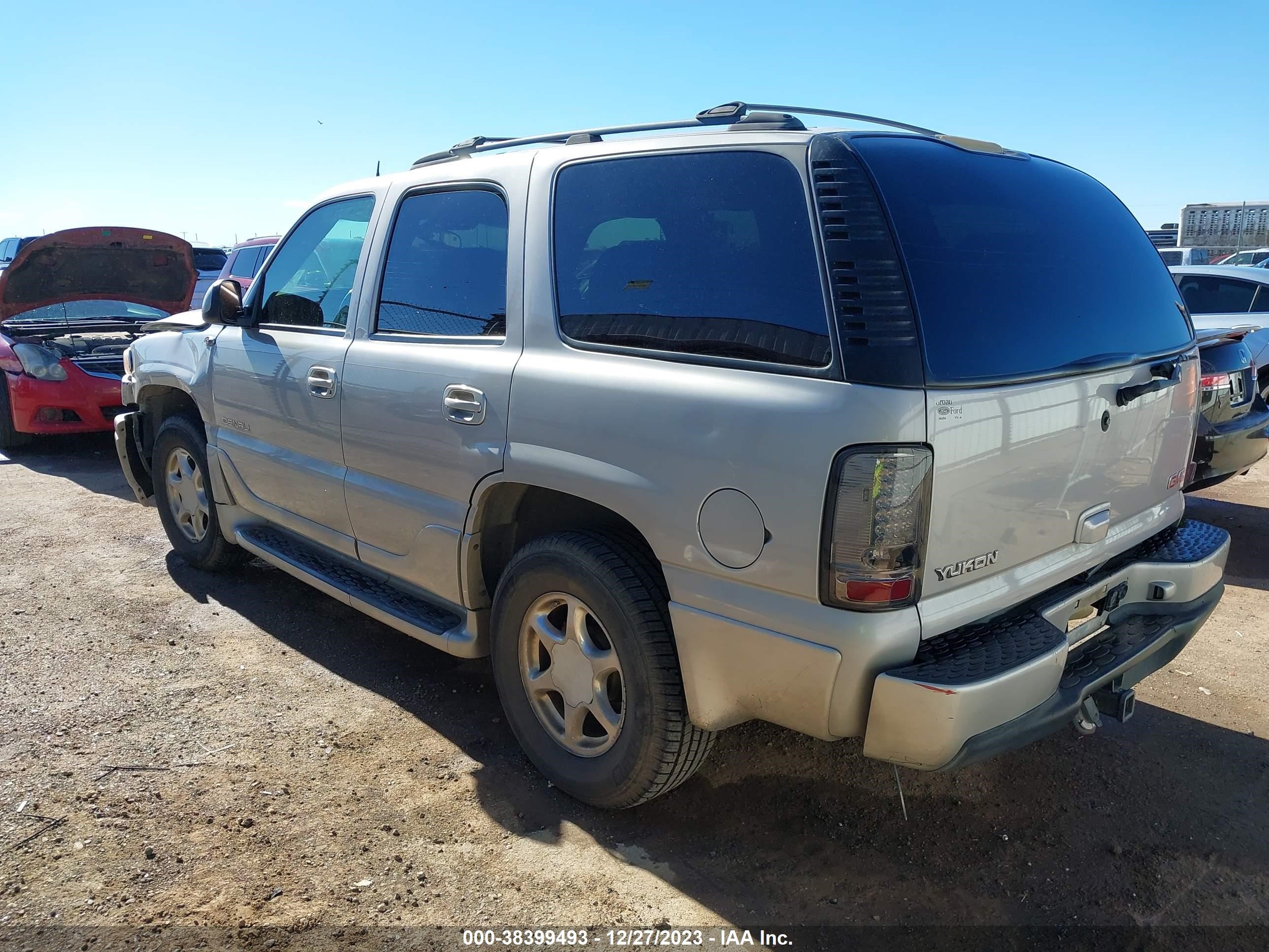 Photo 2 VIN: 1GKEK63U15J173369 - GMC YUKON 