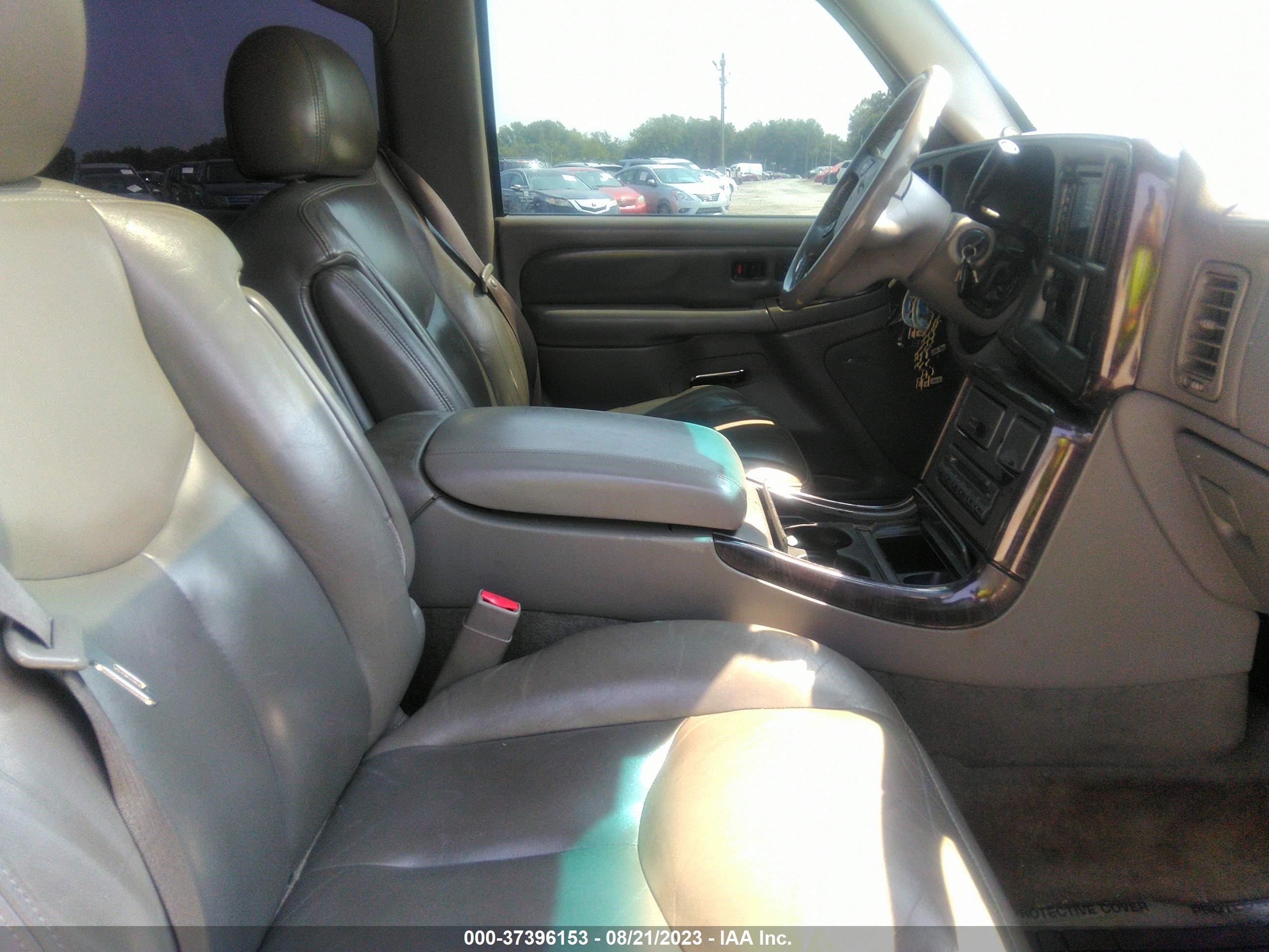 Photo 4 VIN: 1GKEK63U26J110976 - GMC YUKON 