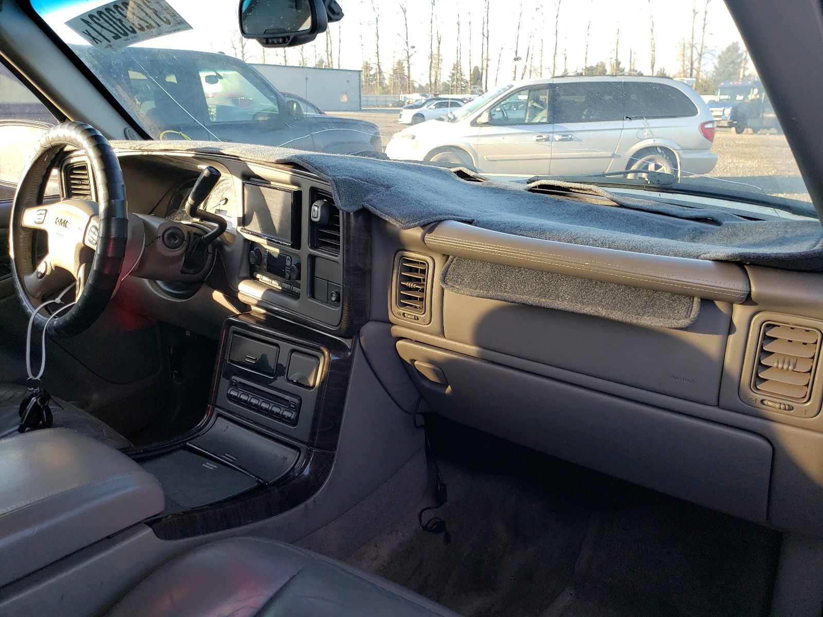 Photo 8 VIN: 1GKEK63U34J245431 - GMC YUKON DENA 