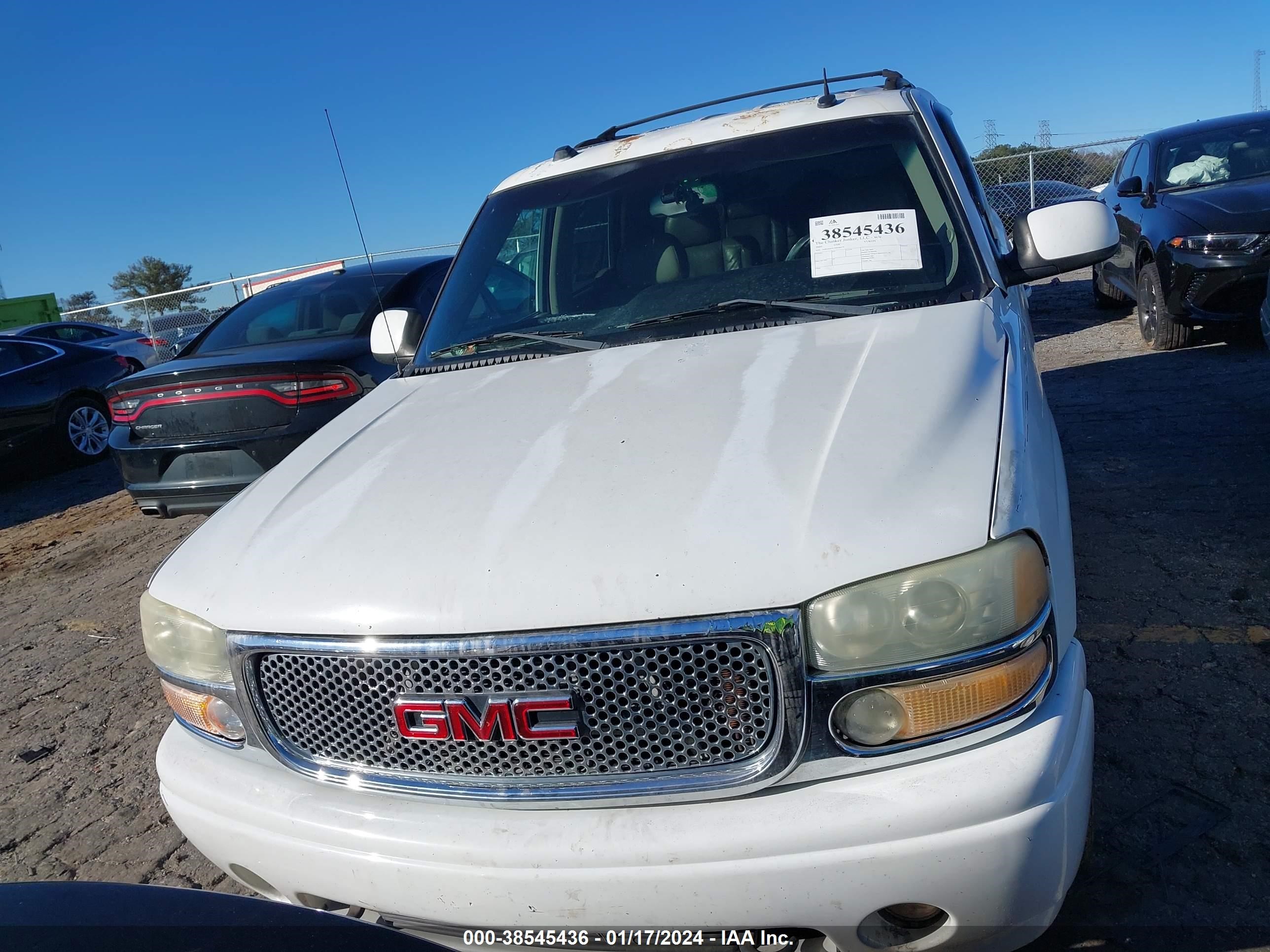 Photo 5 VIN: 1GKEK63U54J108474 - GMC YUKON 