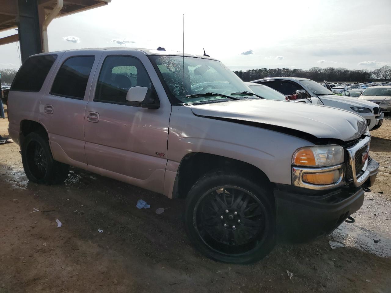 Photo 3 VIN: 1GKEK63U55J266539 - GMC YUKON 