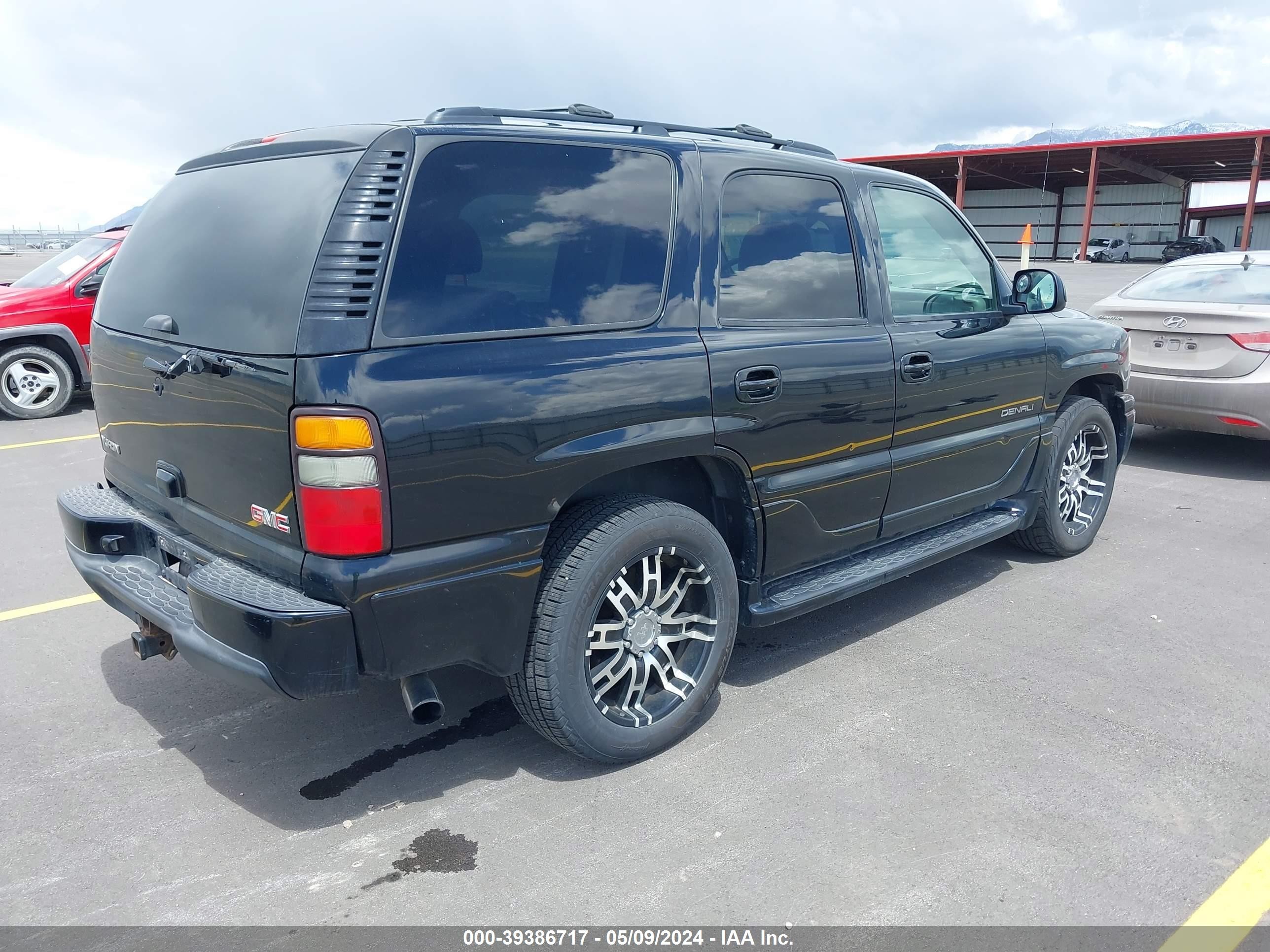 Photo 3 VIN: 1GKEK63U56J164563 - GMC YUKON 