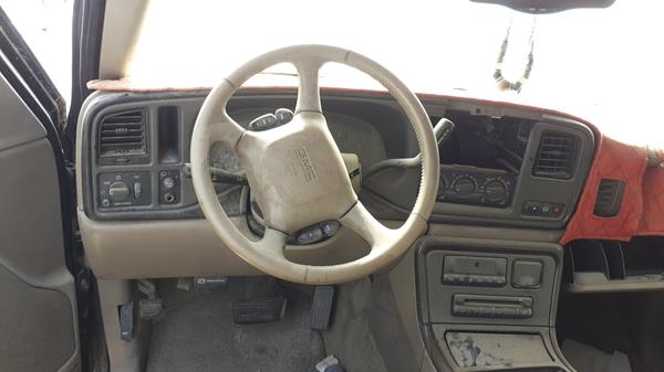 Photo 11 VIN: 1GKEK63U62J212551 - GMC YUKON 