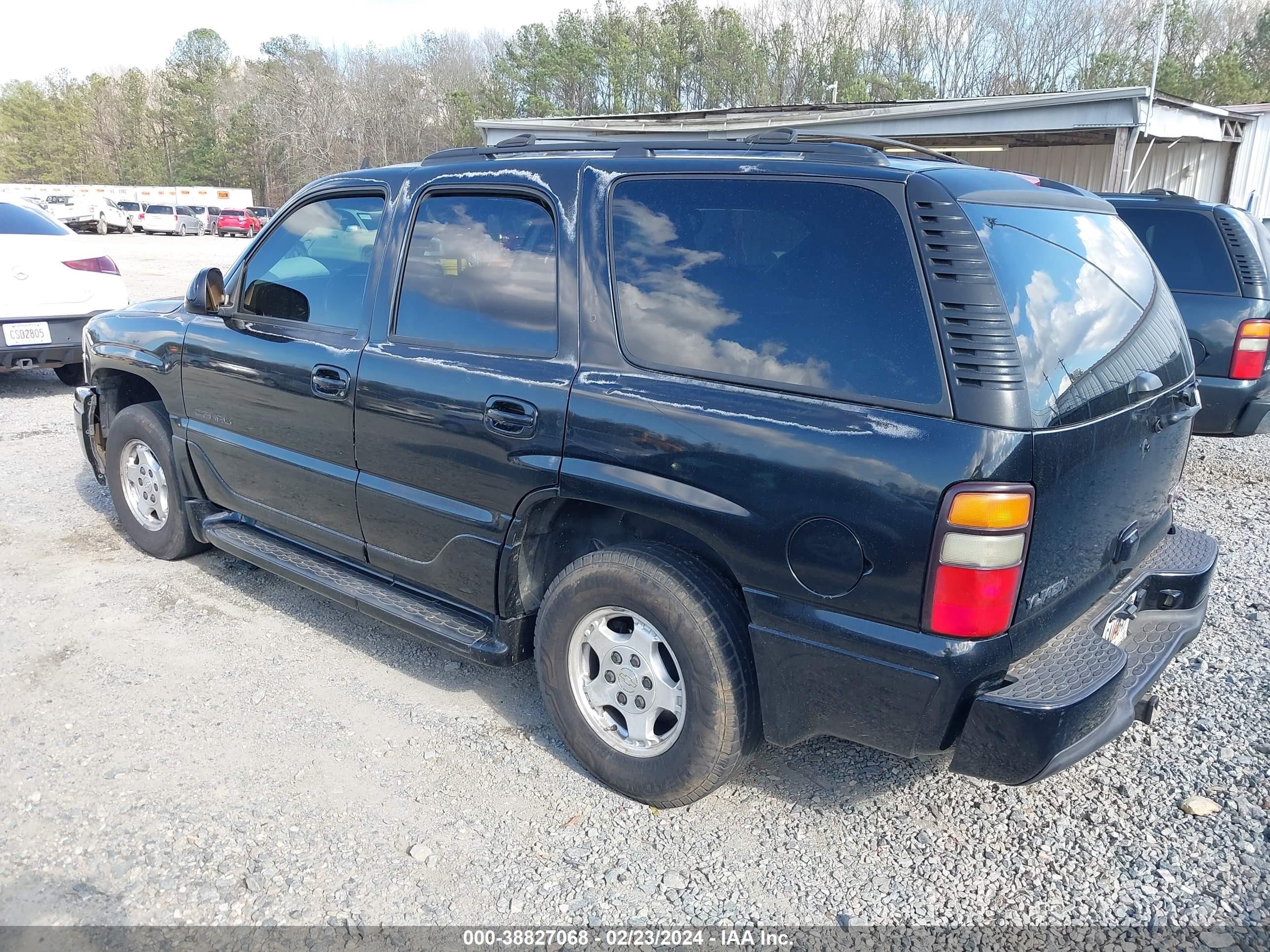 Photo 2 VIN: 1GKEK63U66J130762 - GMC YUKON 