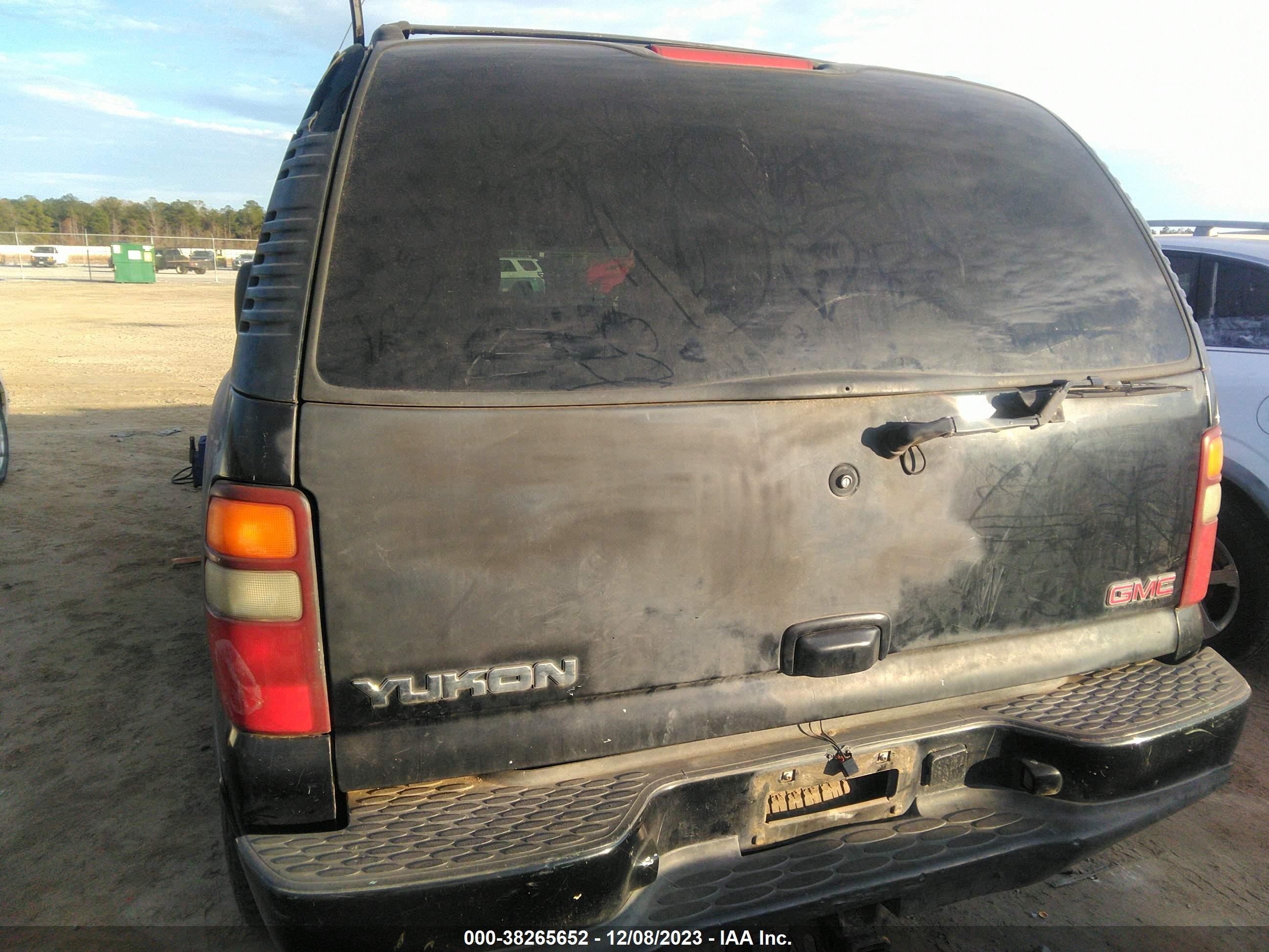 Photo 5 VIN: 1GKEK63U71J182118 - GMC YUKON 