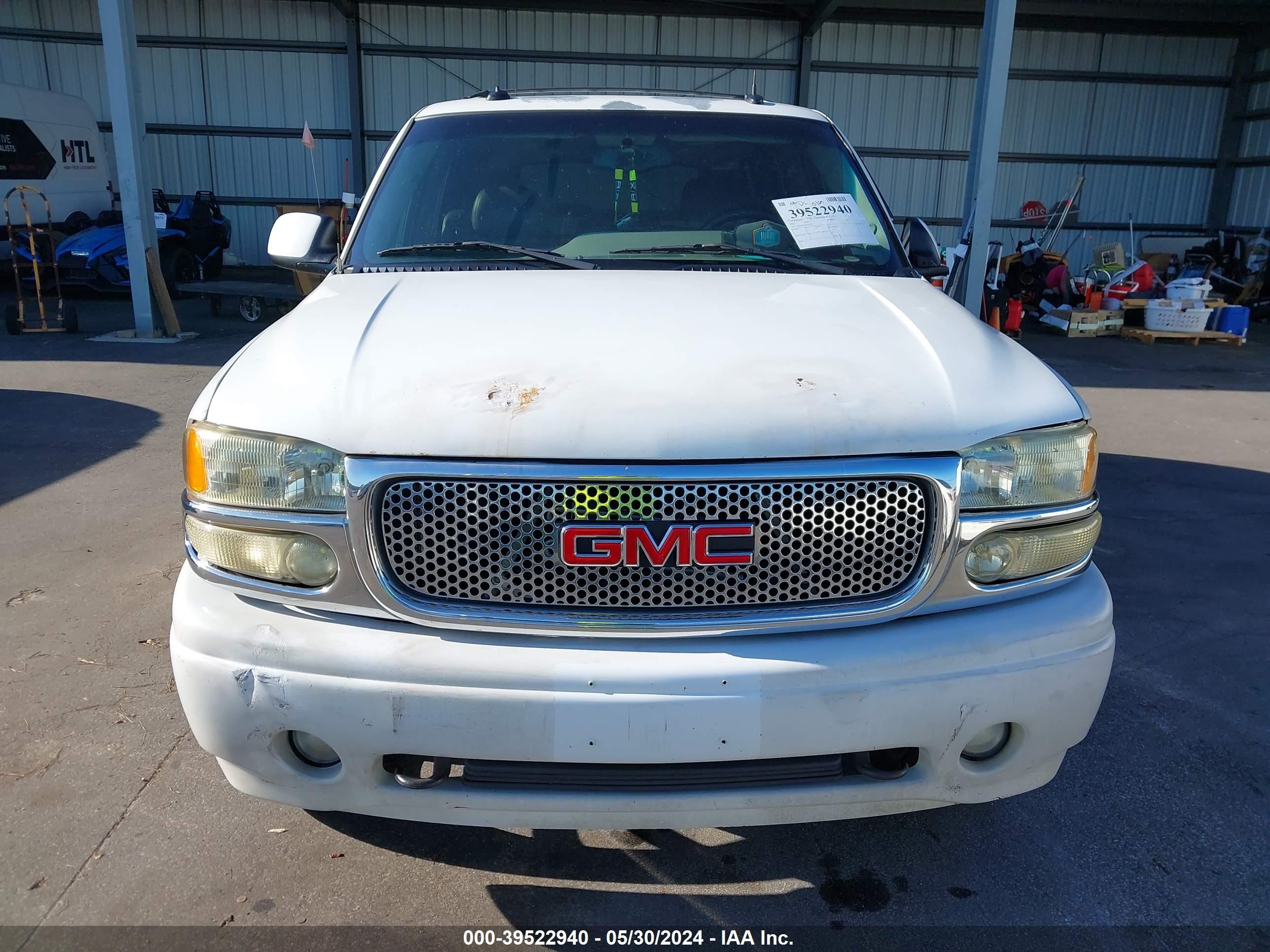 Photo 5 VIN: 1GKEK63U83J247173 - GMC YUKON 