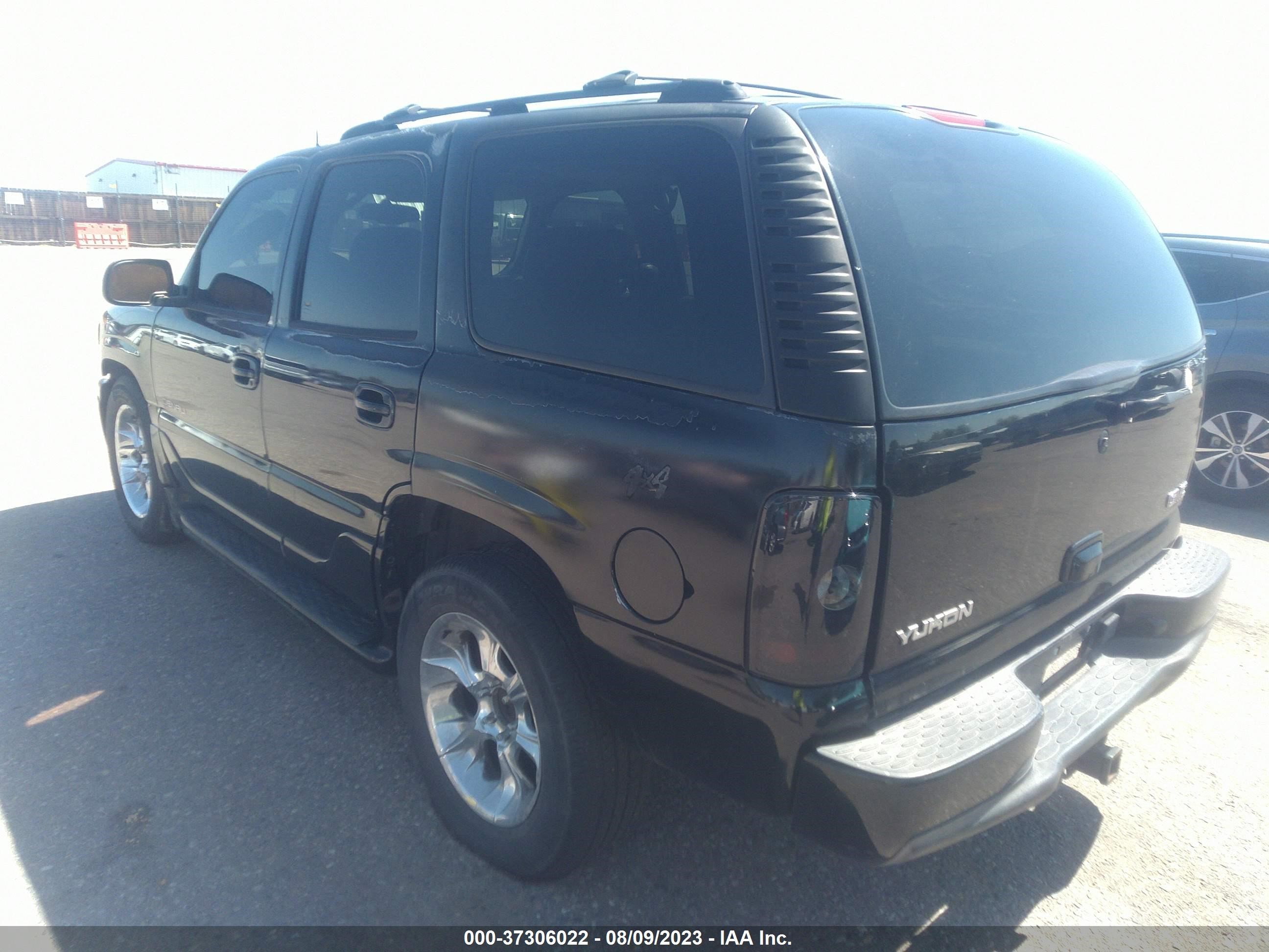 Photo 2 VIN: 1GKEK63U84J166837 - GMC YUKON 