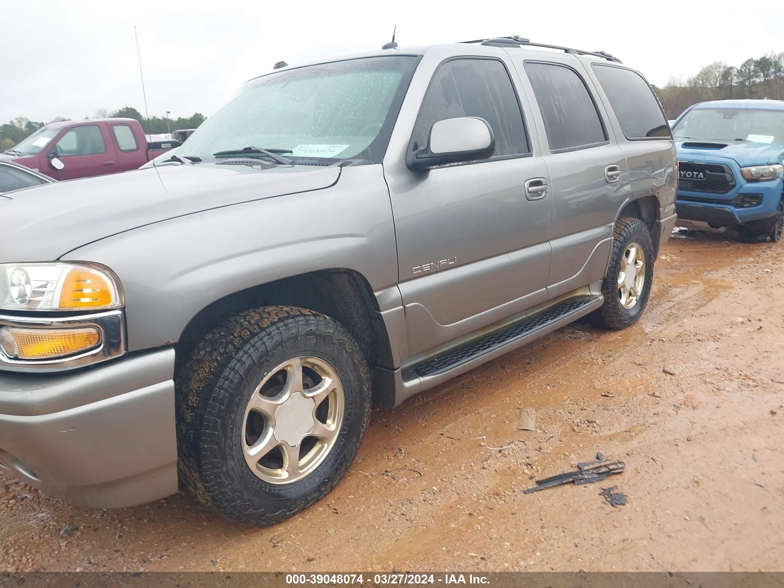 Photo 5 VIN: 1GKEK63U85J162577 - GMC YUKON 