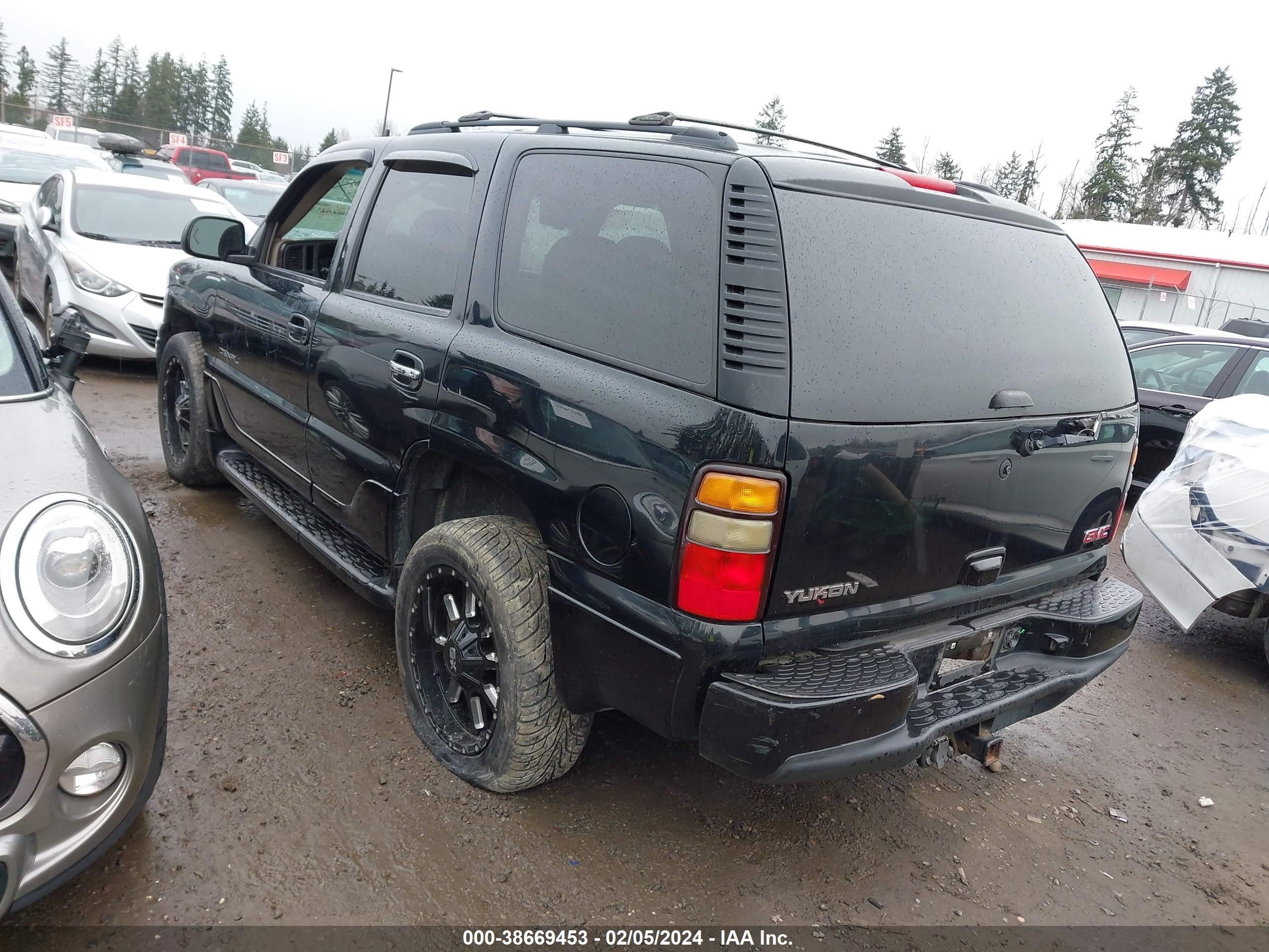 Photo 2 VIN: 1GKEK63U86J105524 - GMC YUKON 