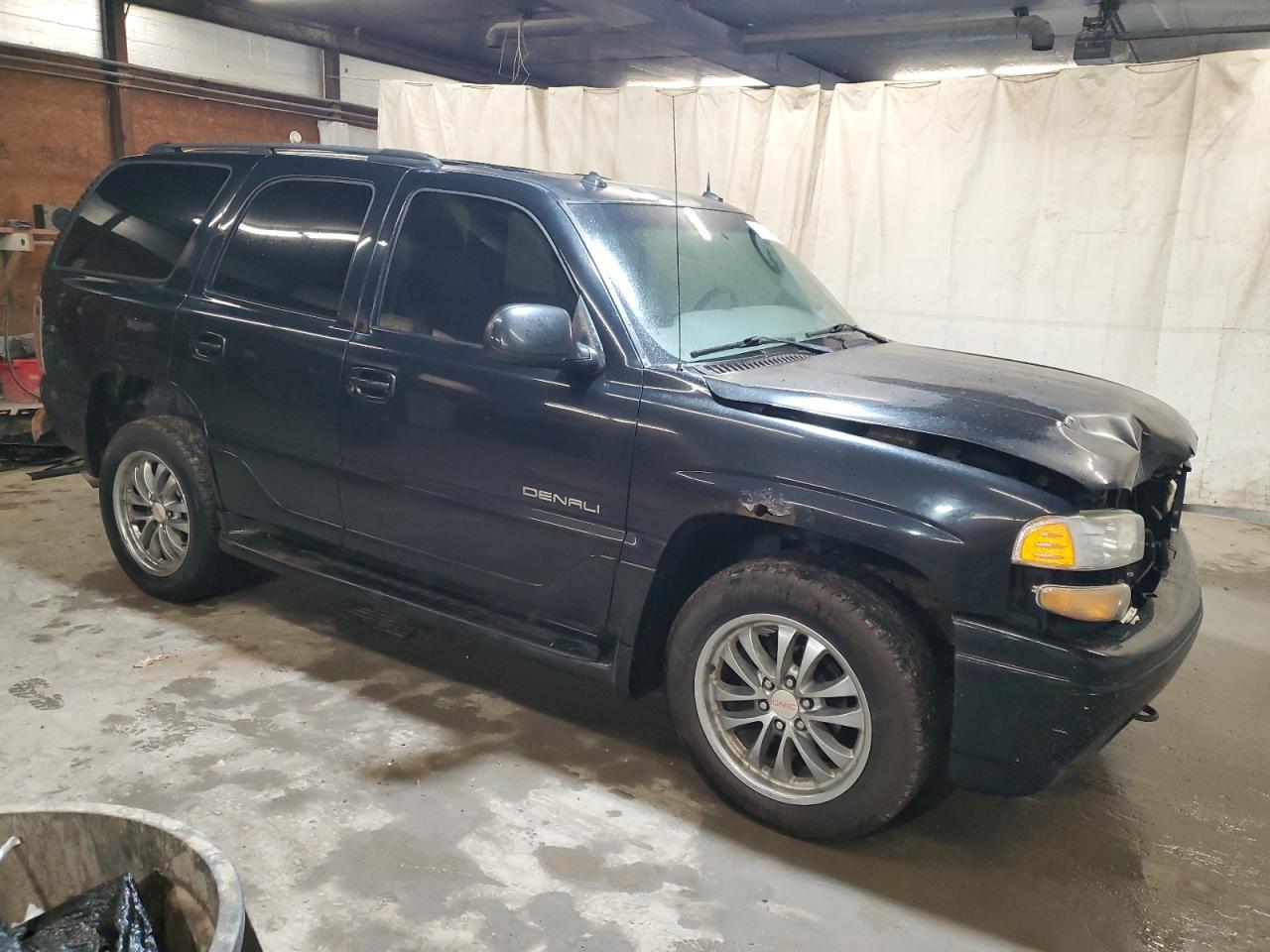 Photo 3 VIN: 1GKEK63U93J265584 - GMC YUKON 