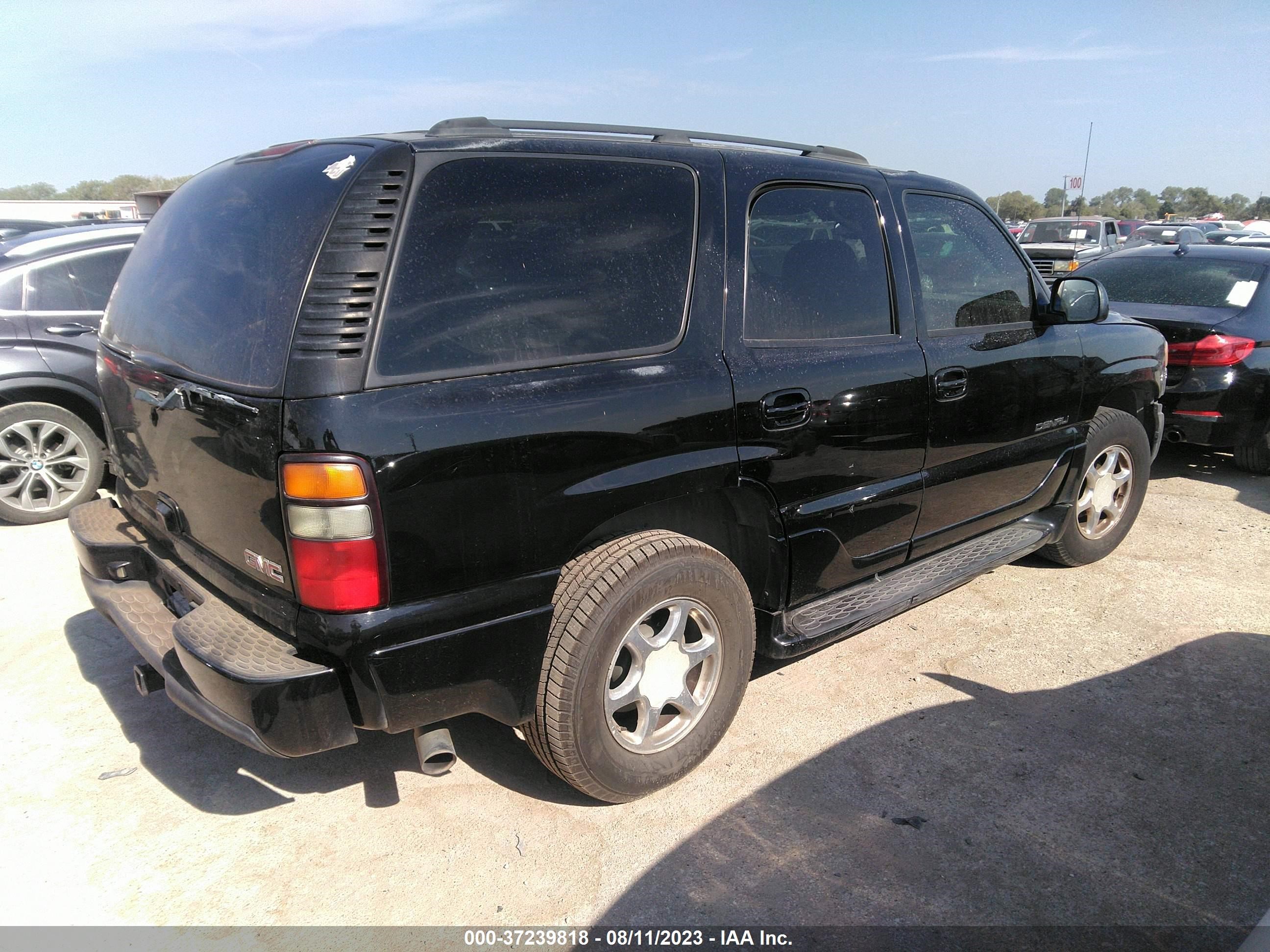 Photo 3 VIN: 1GKEK63U95J194647 - GMC YUKON 