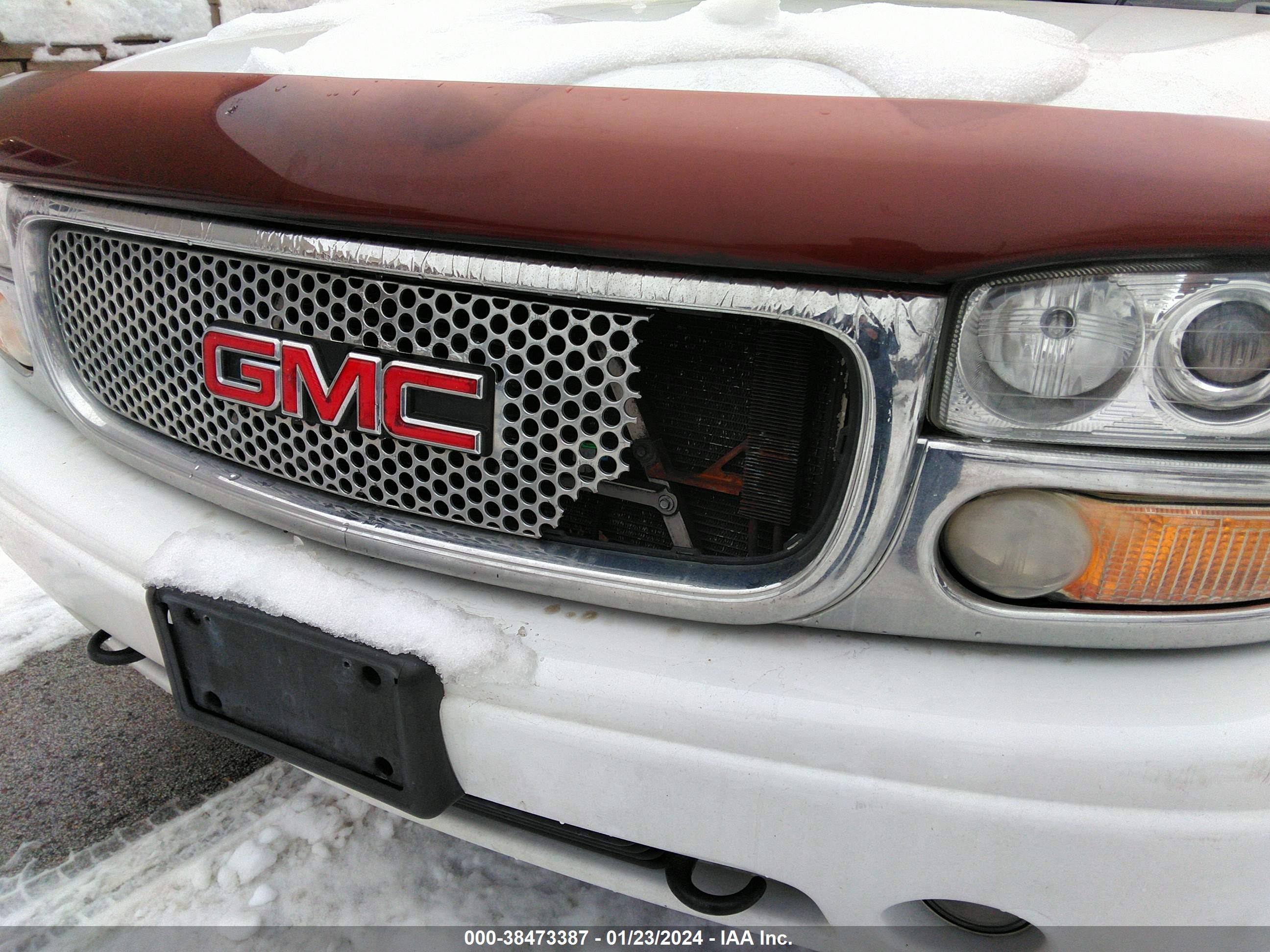 Photo 5 VIN: 1GKEK63UX4J254580 - GMC YUKON 