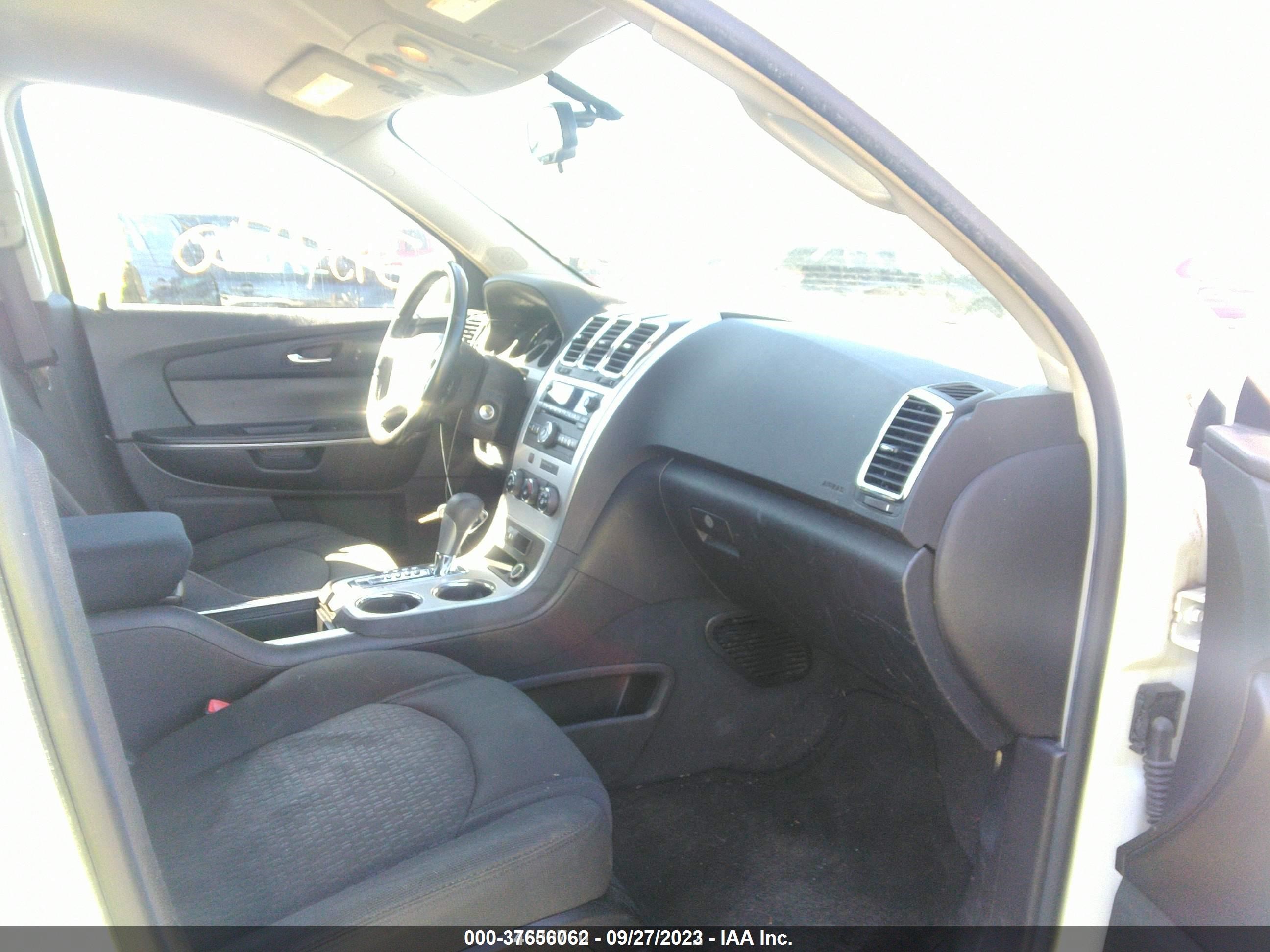 Photo 4 VIN: 1GKER13DX9J201349 - GMC ACADIA 