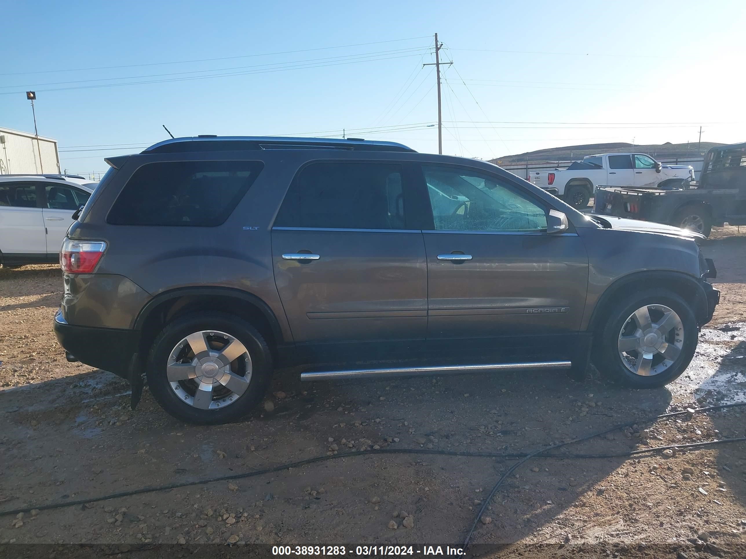 Photo 13 VIN: 1GKER33738J302415 - GMC ACADIA 