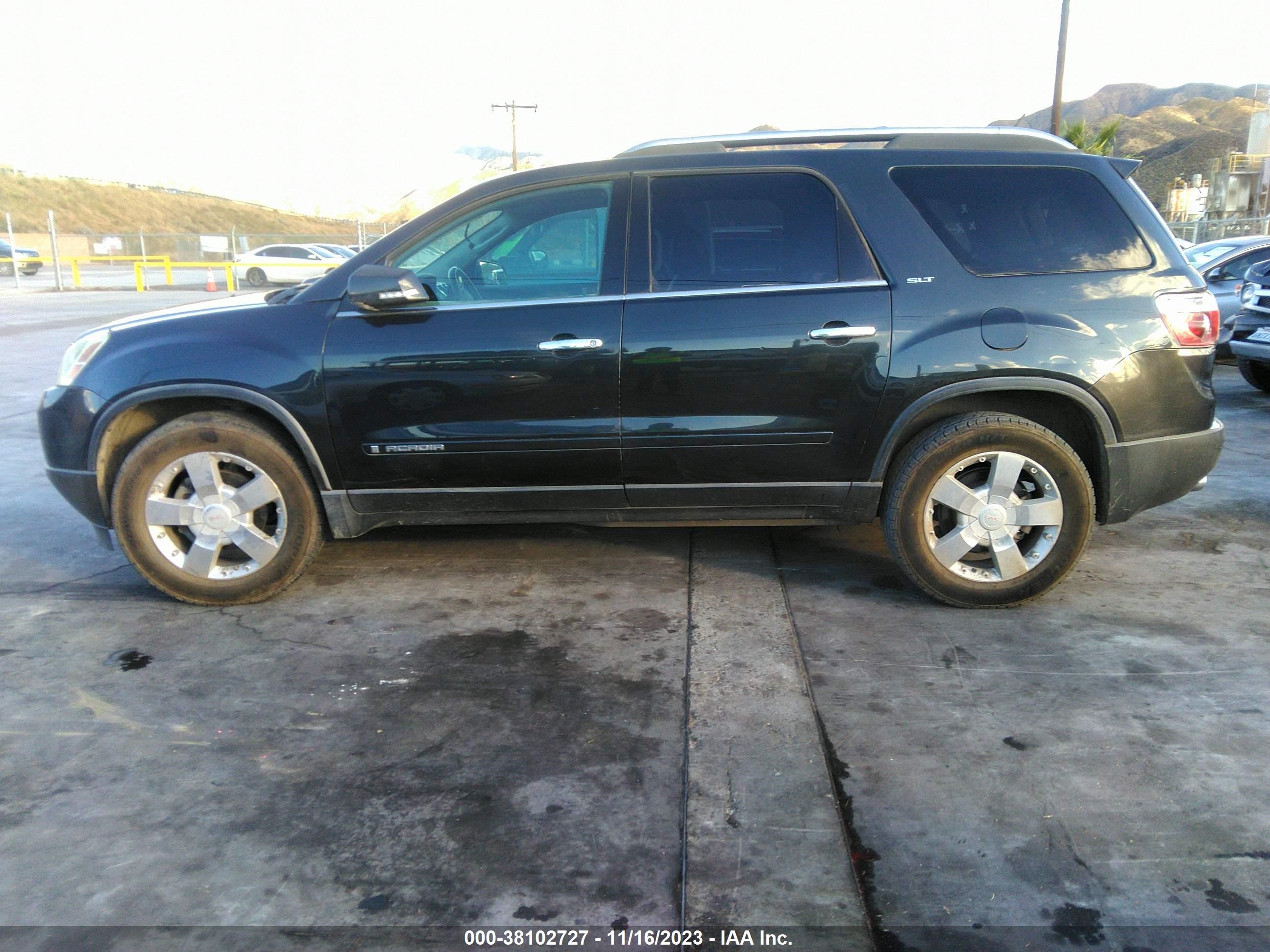 Photo 13 VIN: 1GKER33777J137158 - GMC ACADIA 