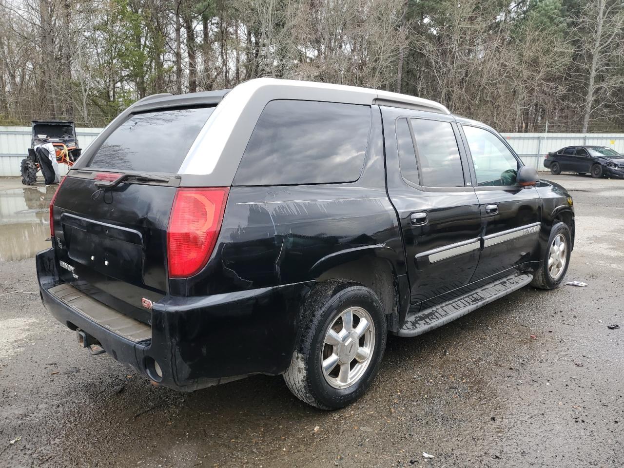 Photo 2 VIN: 1GKES12S646166213 - GMC ENVOY 