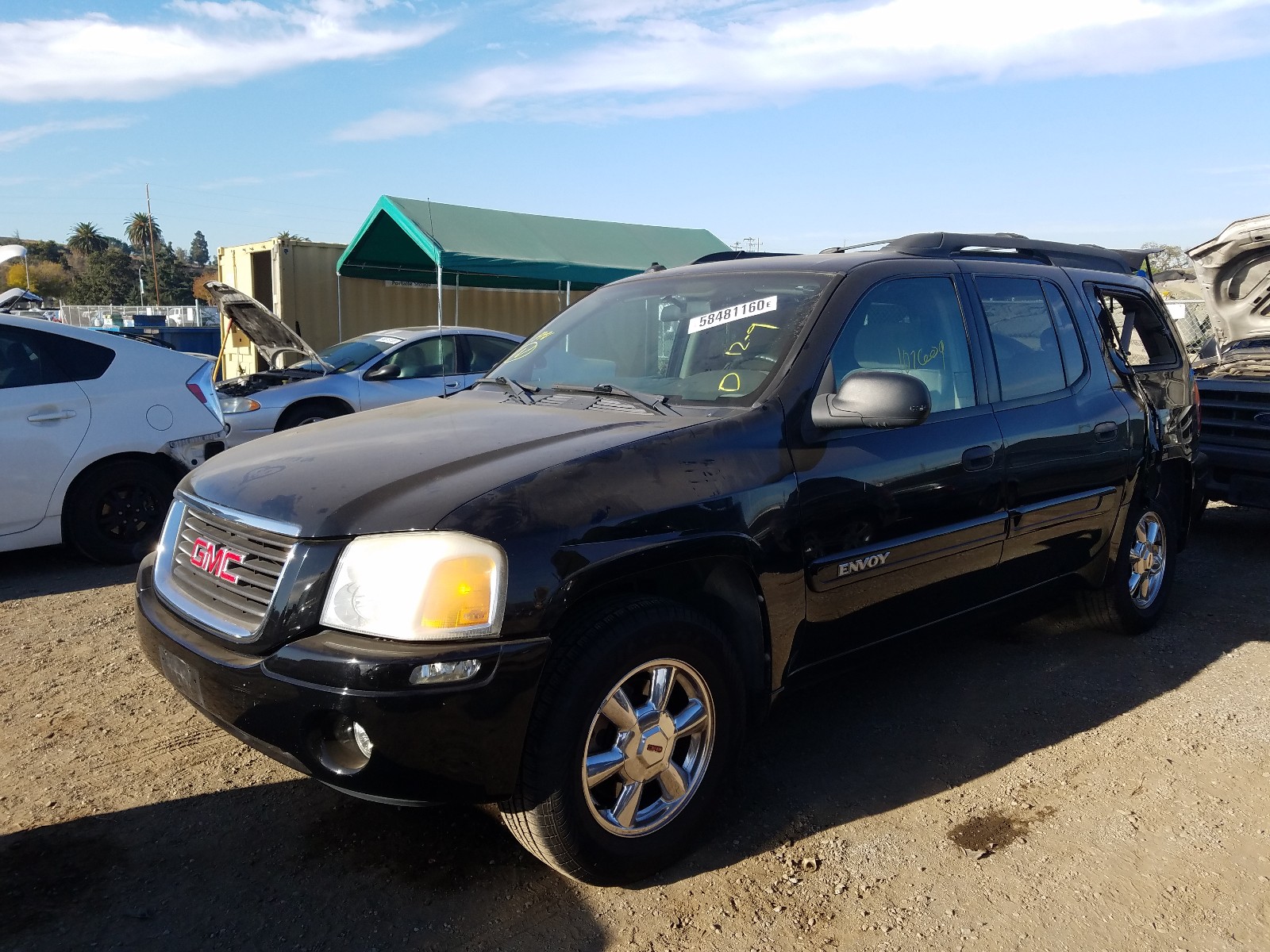 Photo 1 VIN: 1GKES16S046192932 - GMC ENVOY XL 