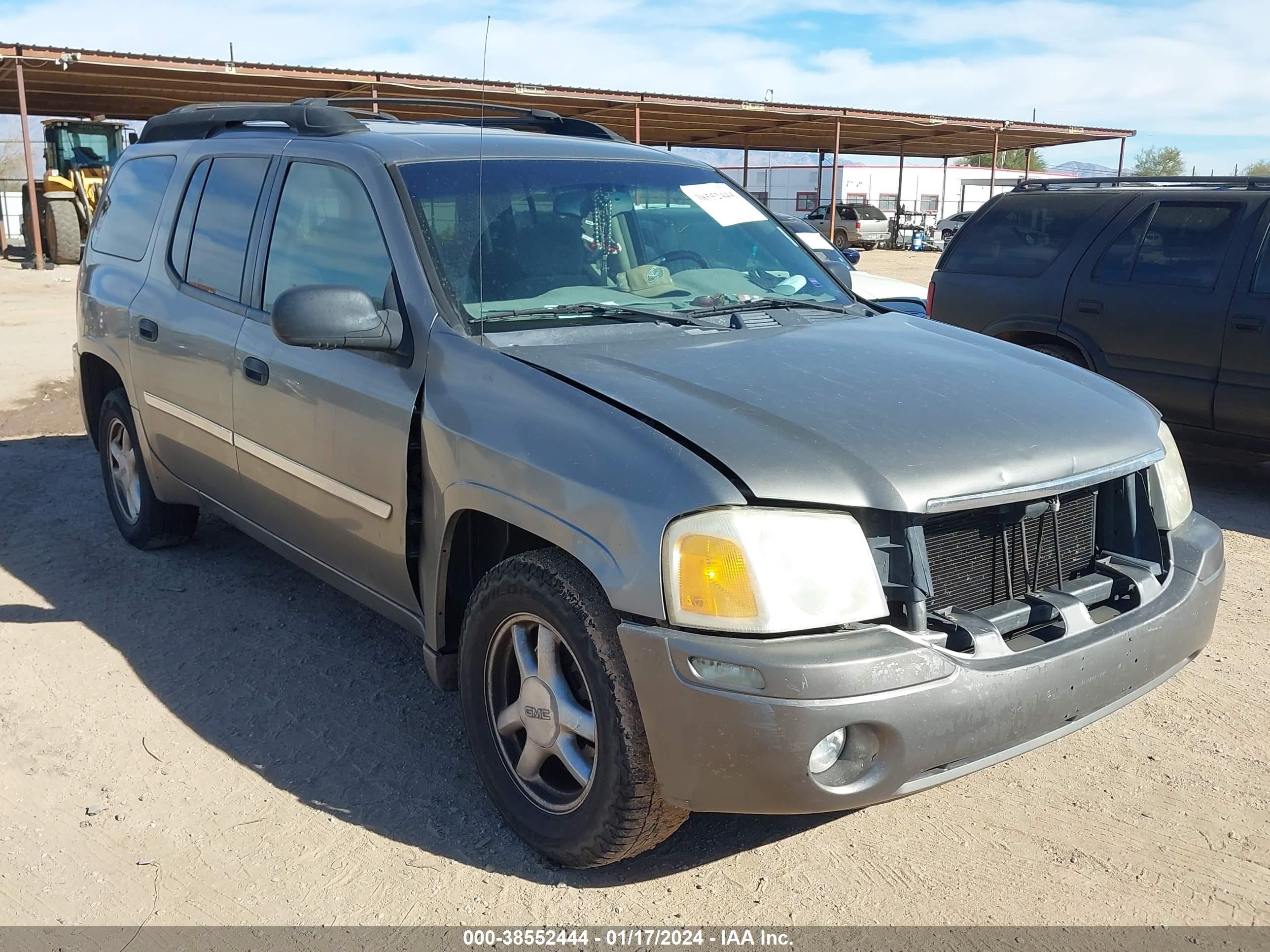 Photo 0 VIN: 1GKES16S166107437 - GMC ENVOY 