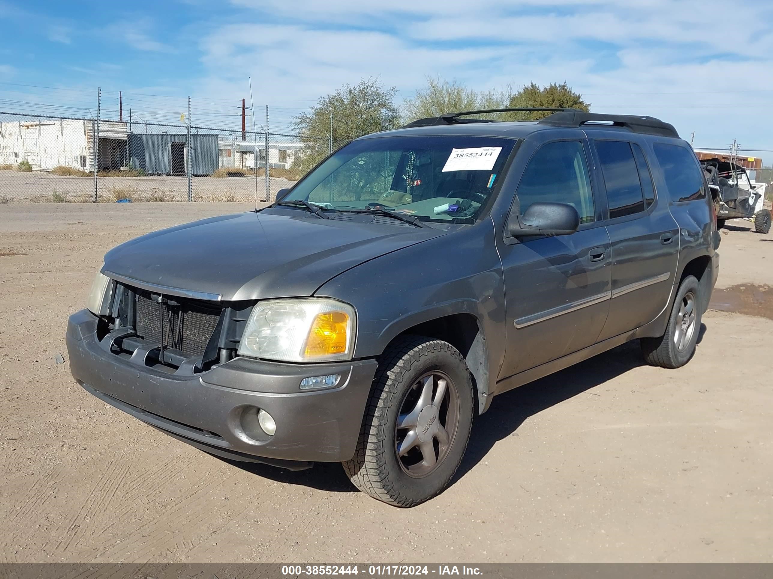 Photo 1 VIN: 1GKES16S166107437 - GMC ENVOY 