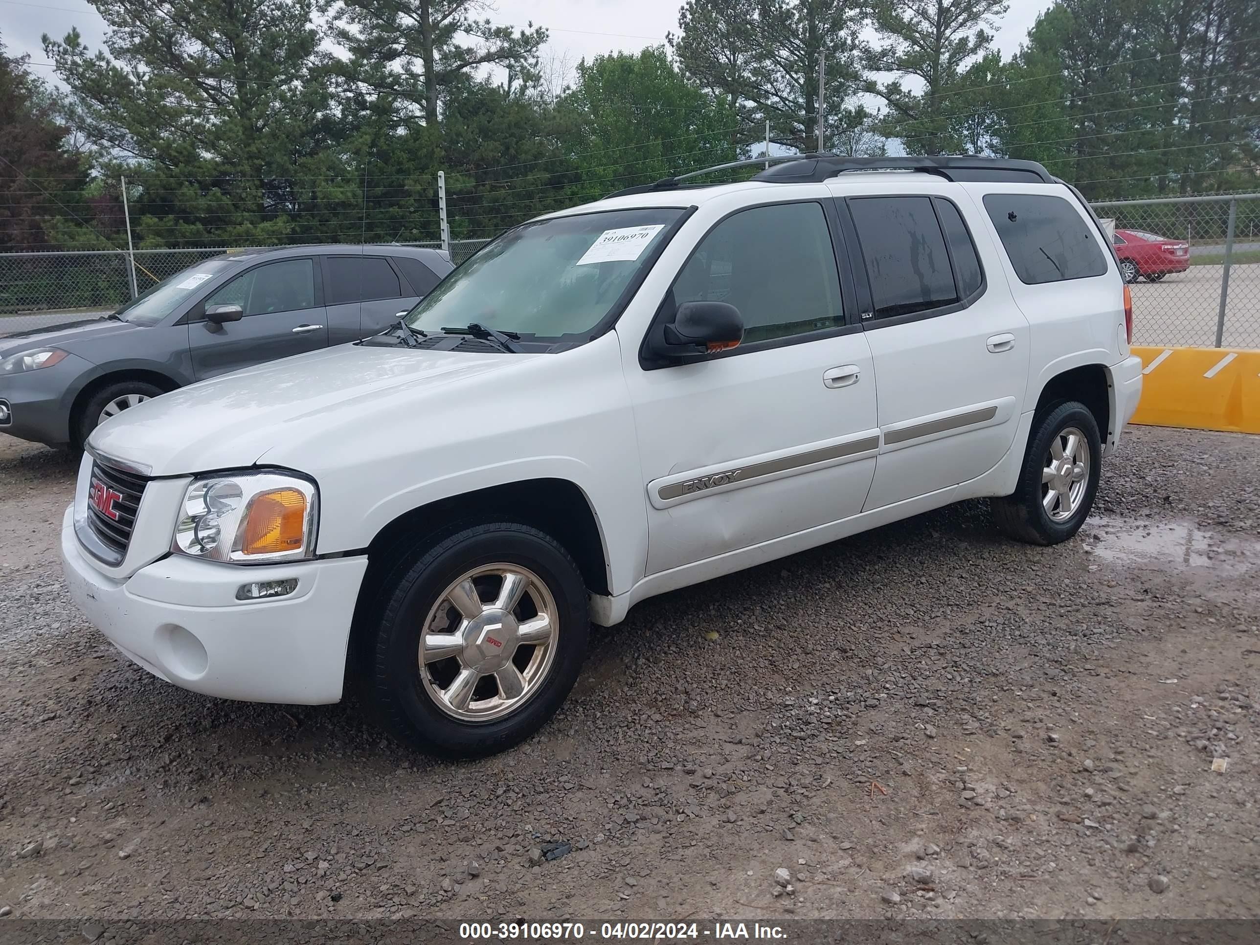 Photo 1 VIN: 1GKES16S232146315 - GMC ENVOY 